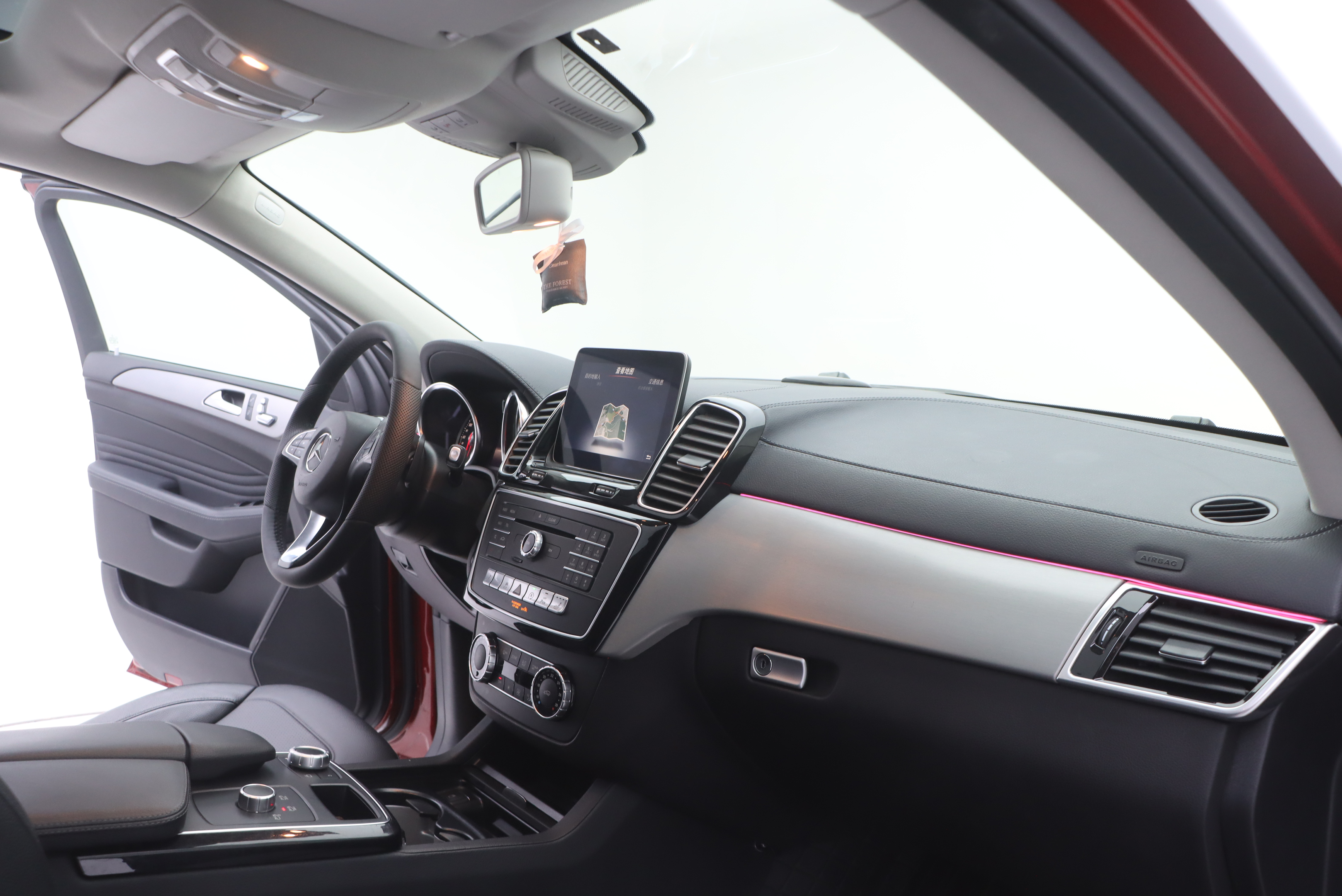 Mercedes-Benz GLE Coupe 2019 #24 Mercedes-Benz GLE Coupe 2019 car image #24