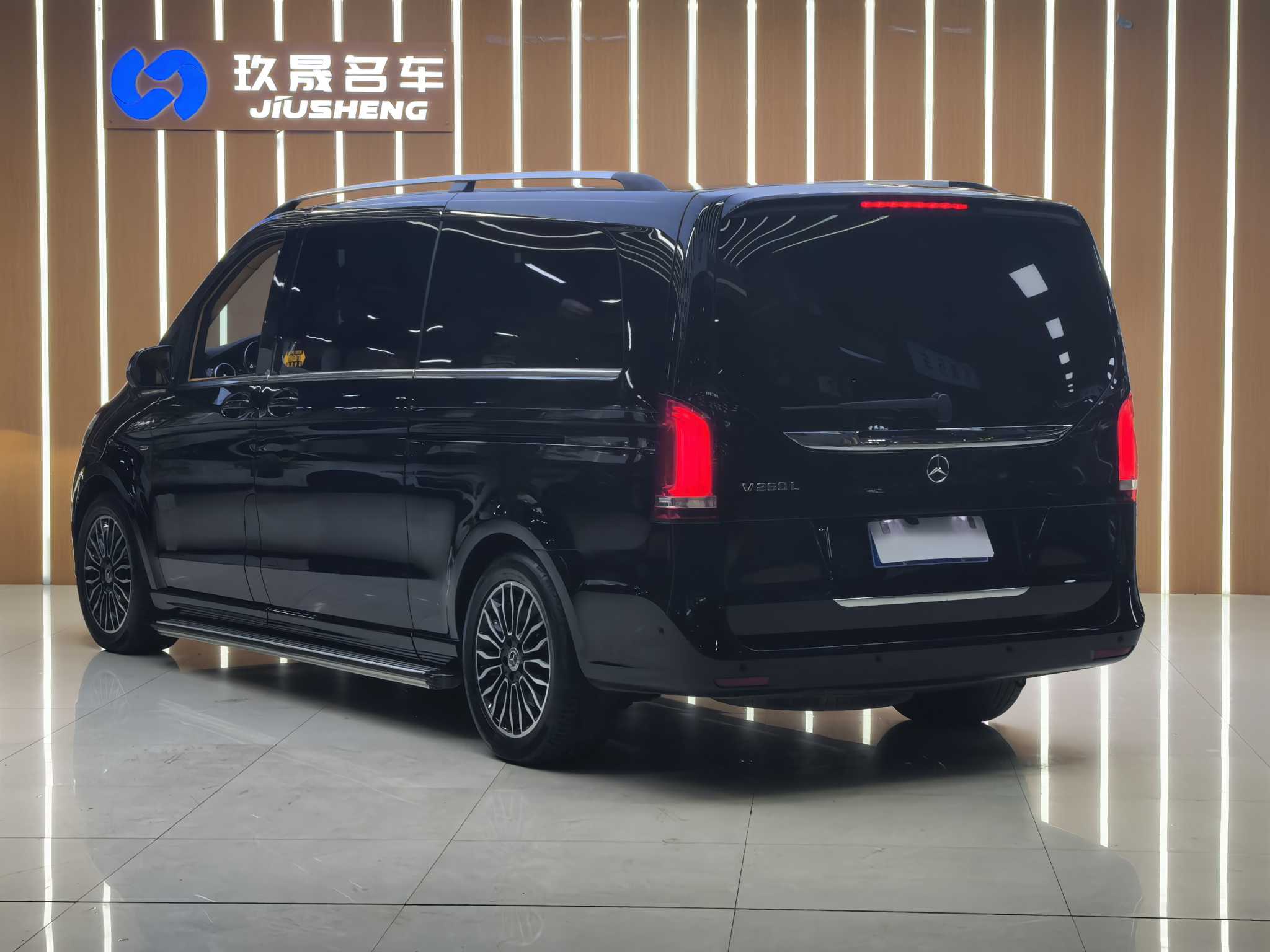 Mercedes-Benz V Class 2019 #24 Mercedes-Benz V Class 2019 car image #24