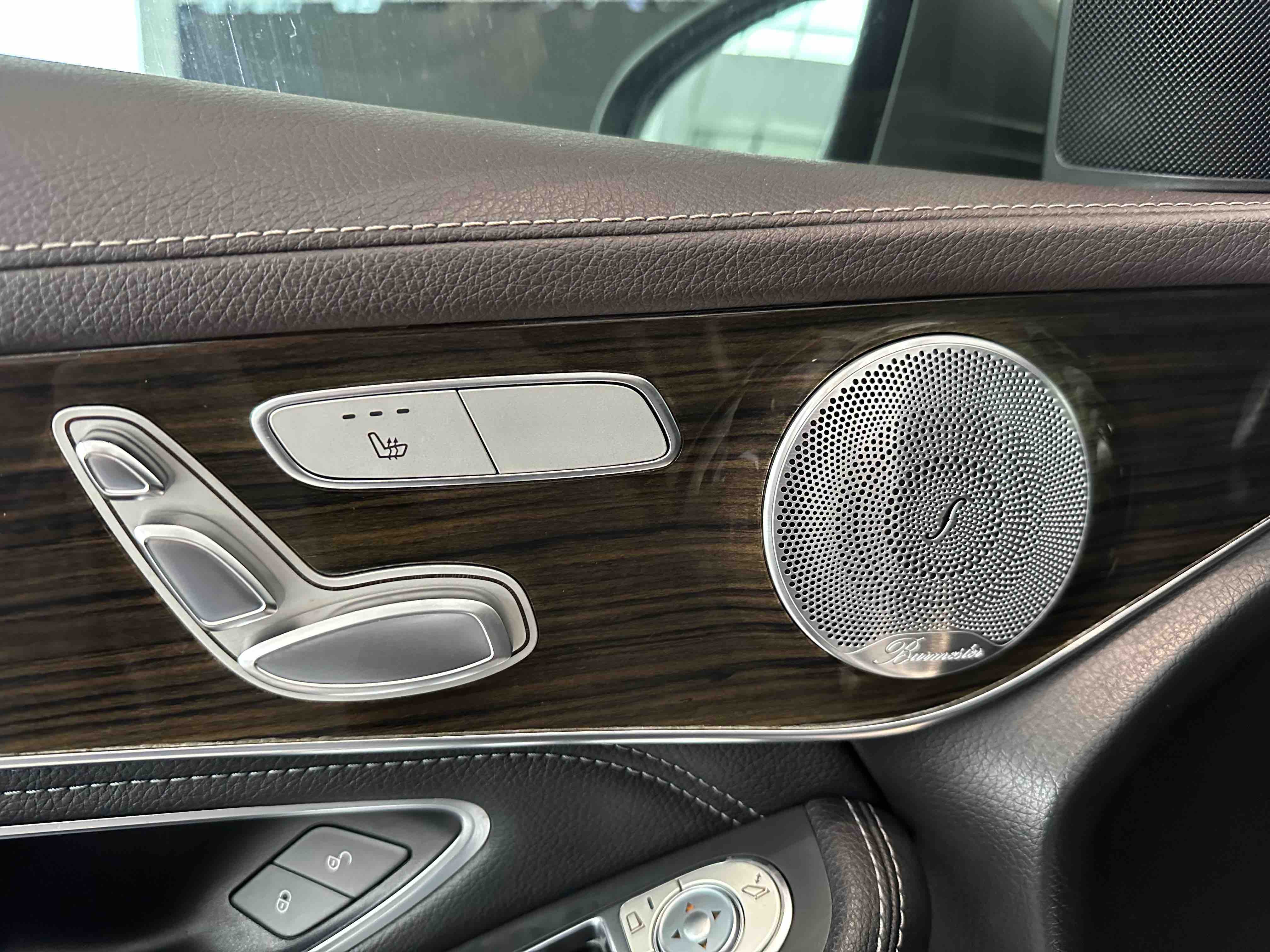 奔驰 奔驰GLC 2018 汽车图片 #24