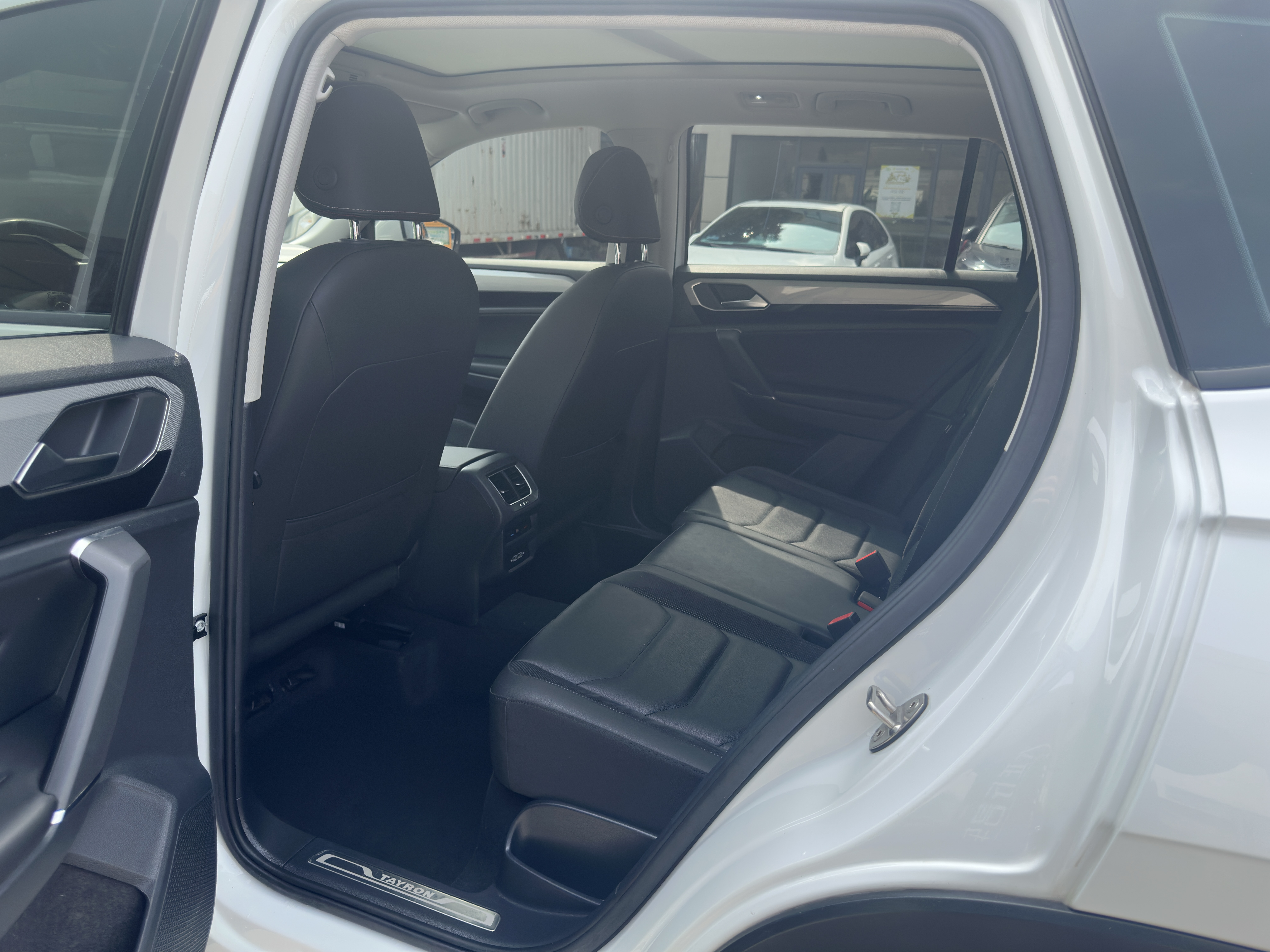 Volkswagen Tayron 2019 car image #24