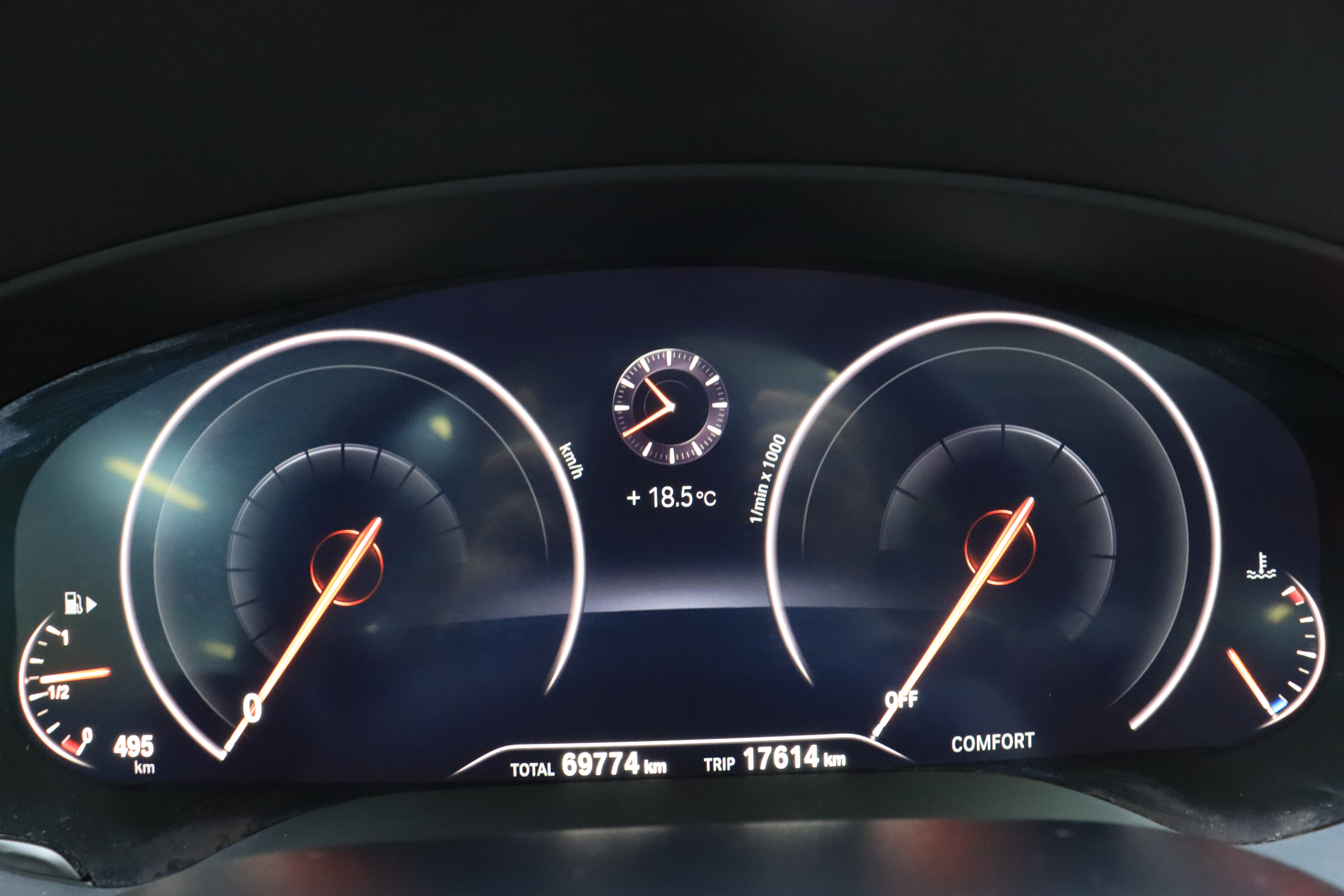 BMW 5 Series 2019 #24 BMW 5 Series 2019 car image #24