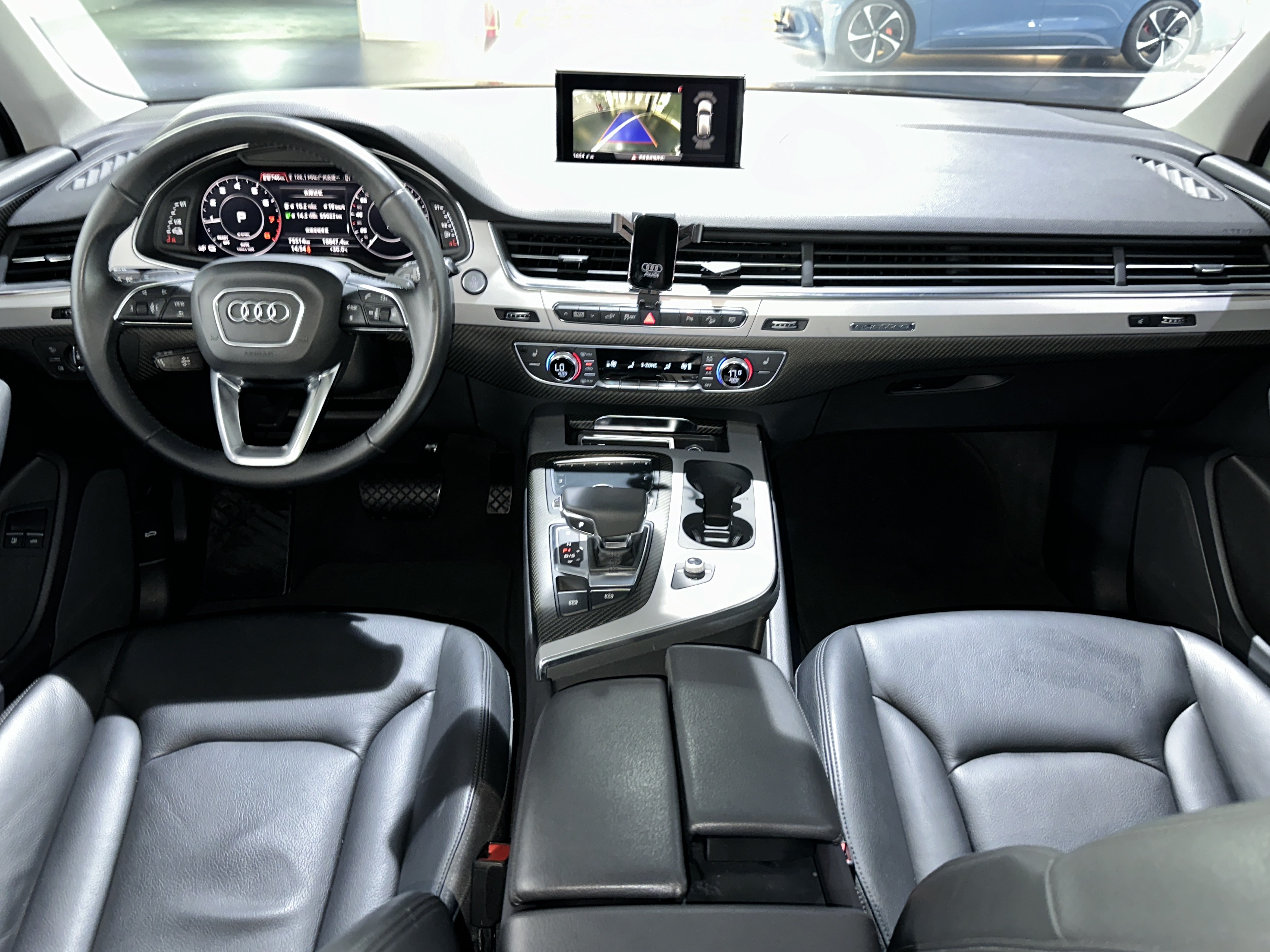 Audi Q7 New Energy 2019 car image #24