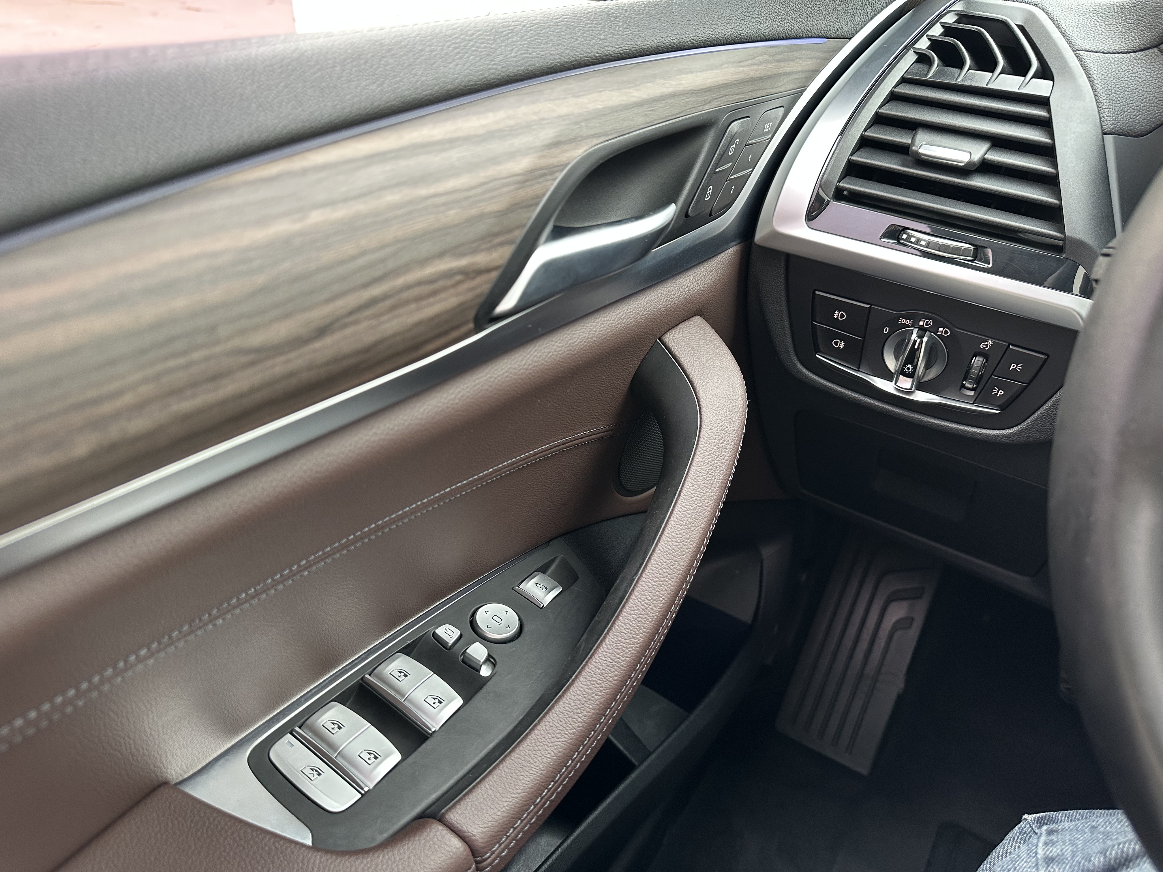 BMW X3 2019 imagem de carro #24