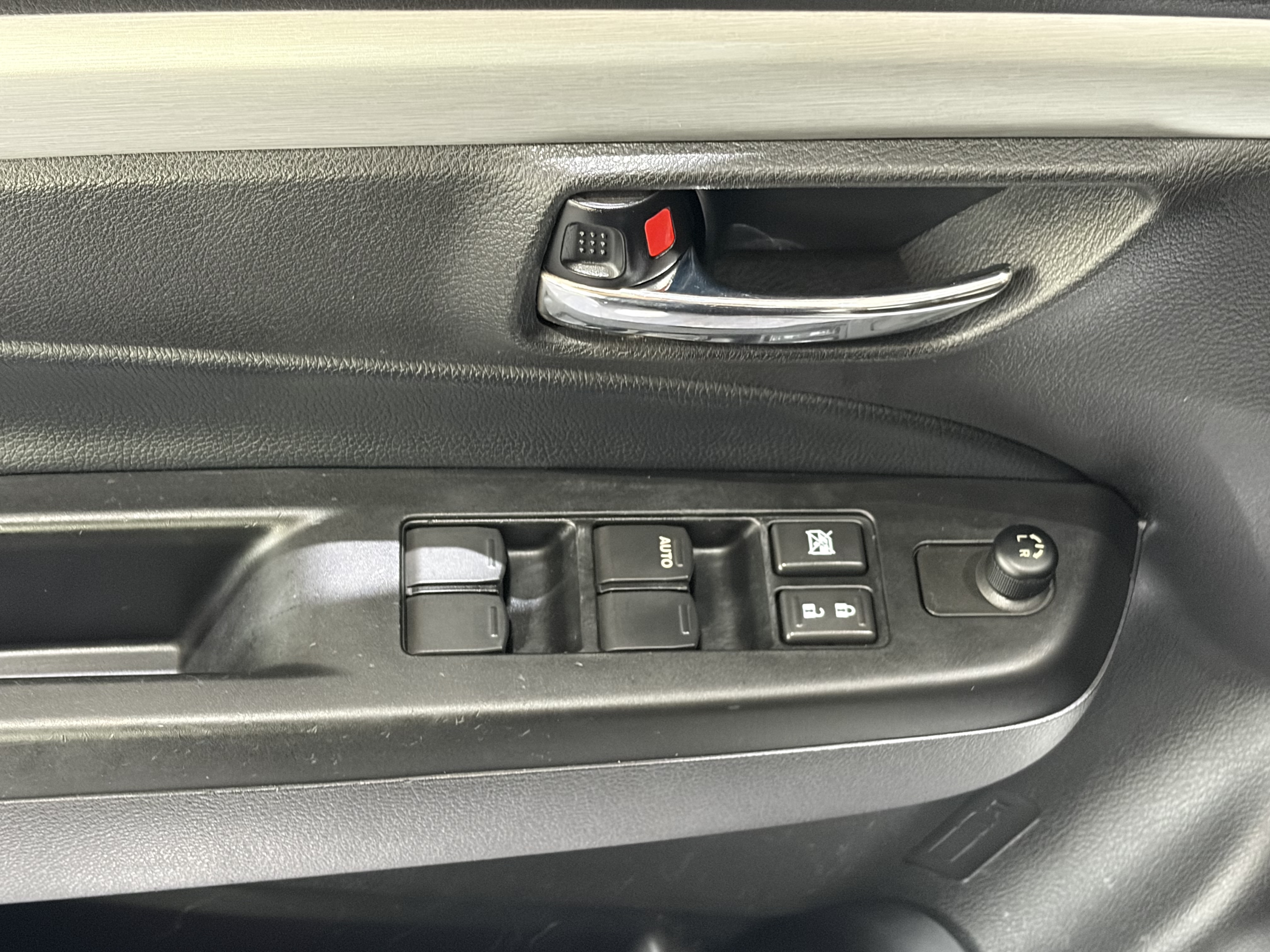 铃木 启悦 2017 汽车图片 #24