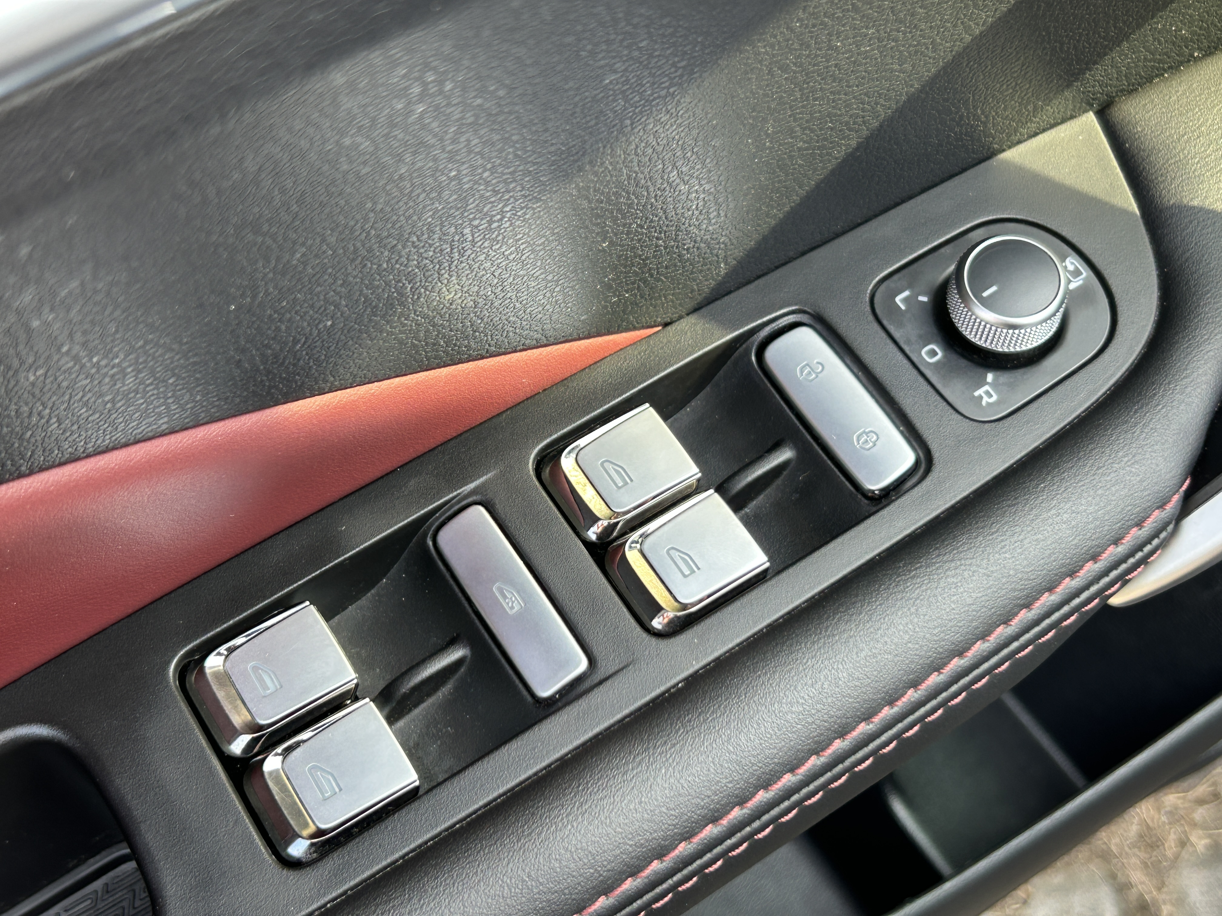 GEELY Coolray 2020 #24 GEELY Coolray 2020 car image #24