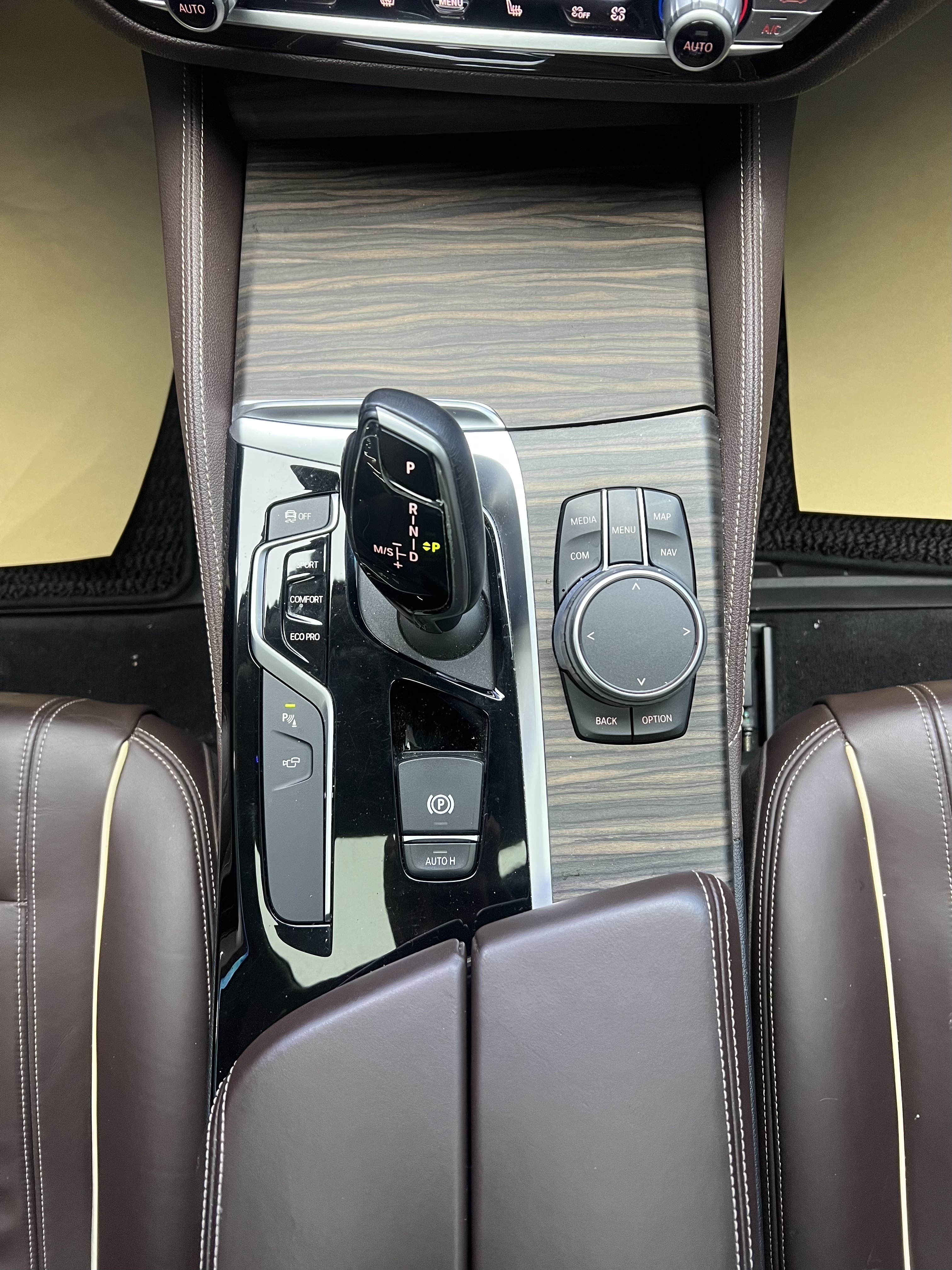 BMW 5 Series 2019 #24 BMW 5 Series 2019 immagine di auto #24
