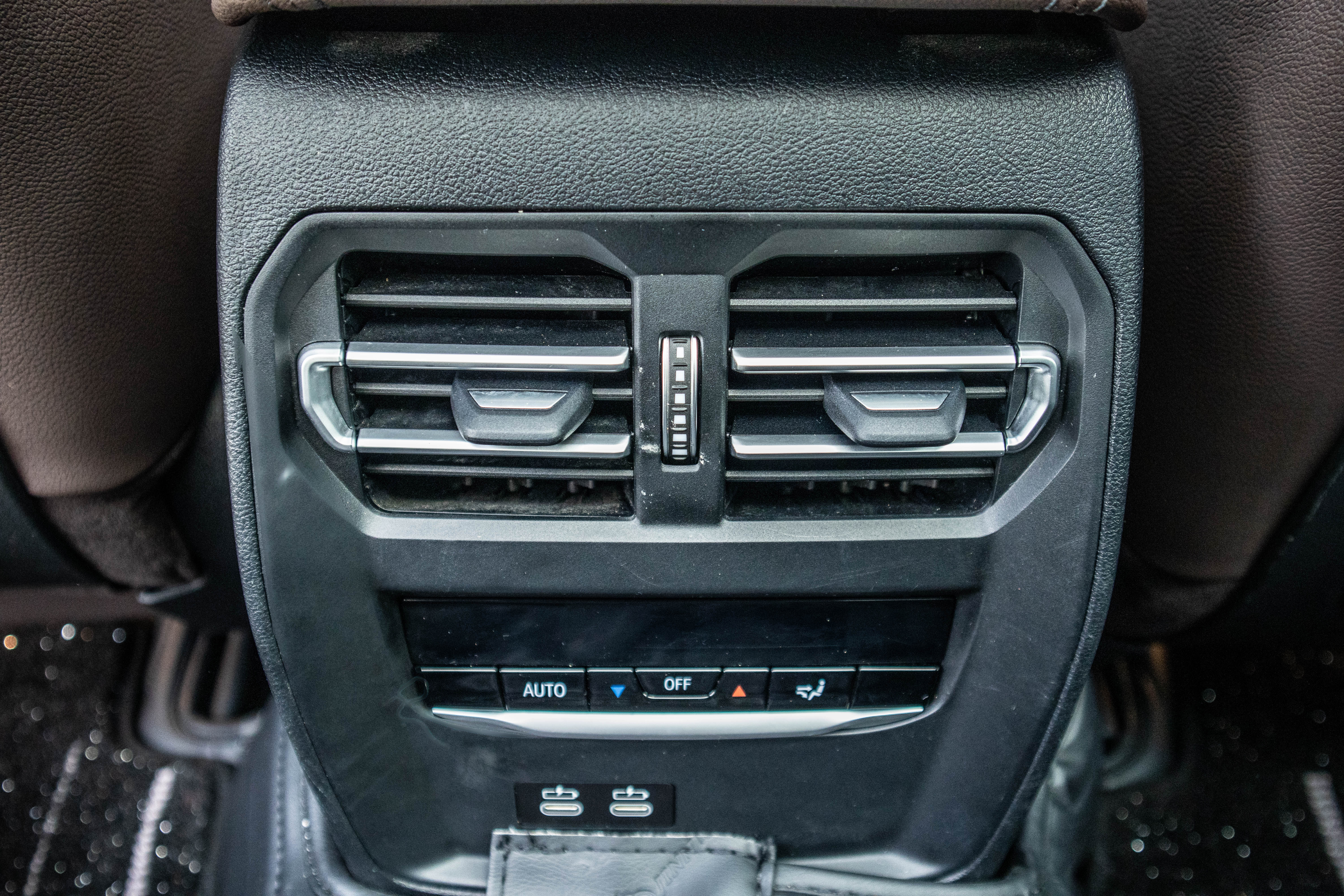 BMW 3 Series 2020 #24 BMW 3 Series 2020 car image #24