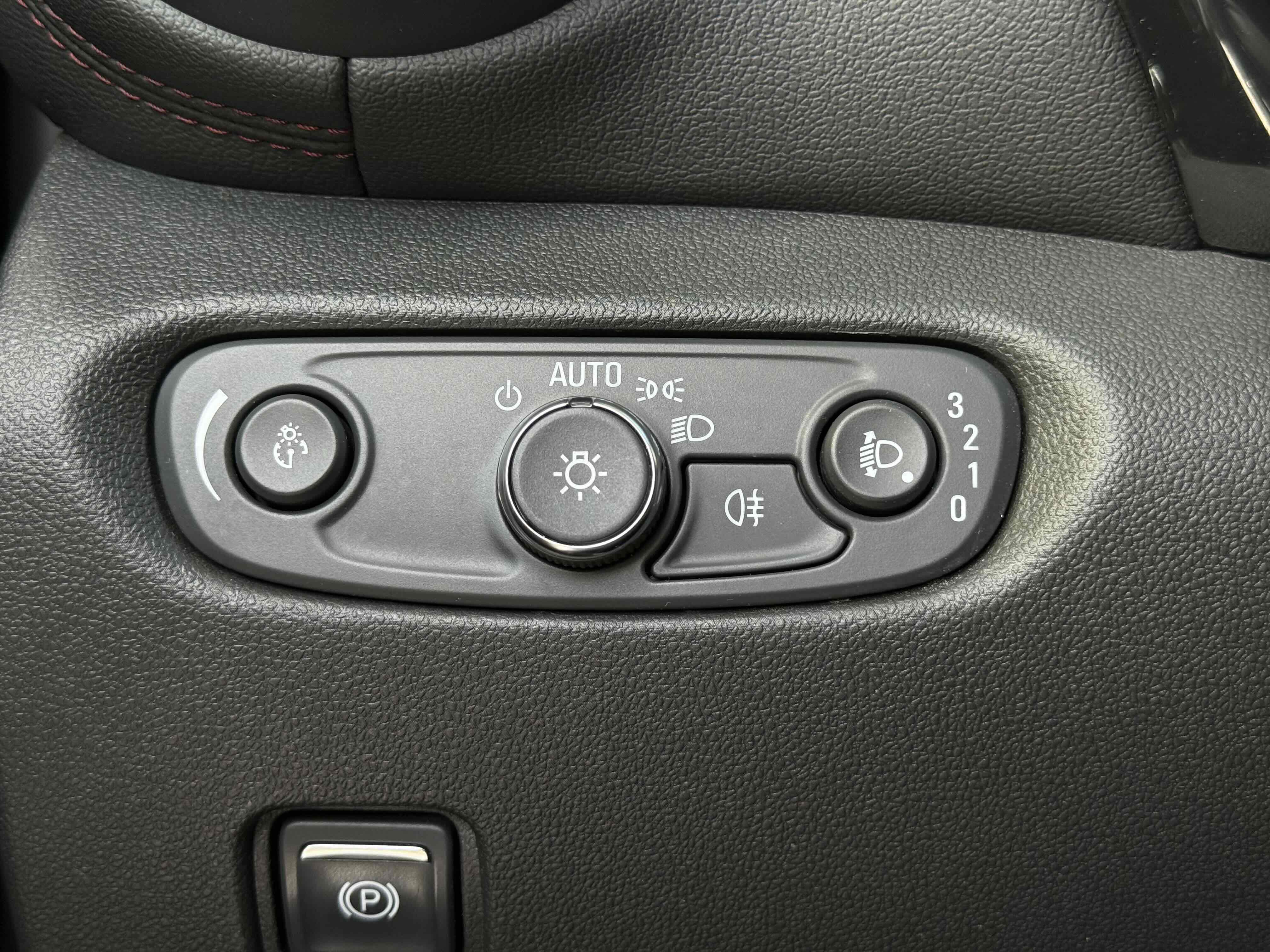 Chevrolet Blazer 2021 car image #24