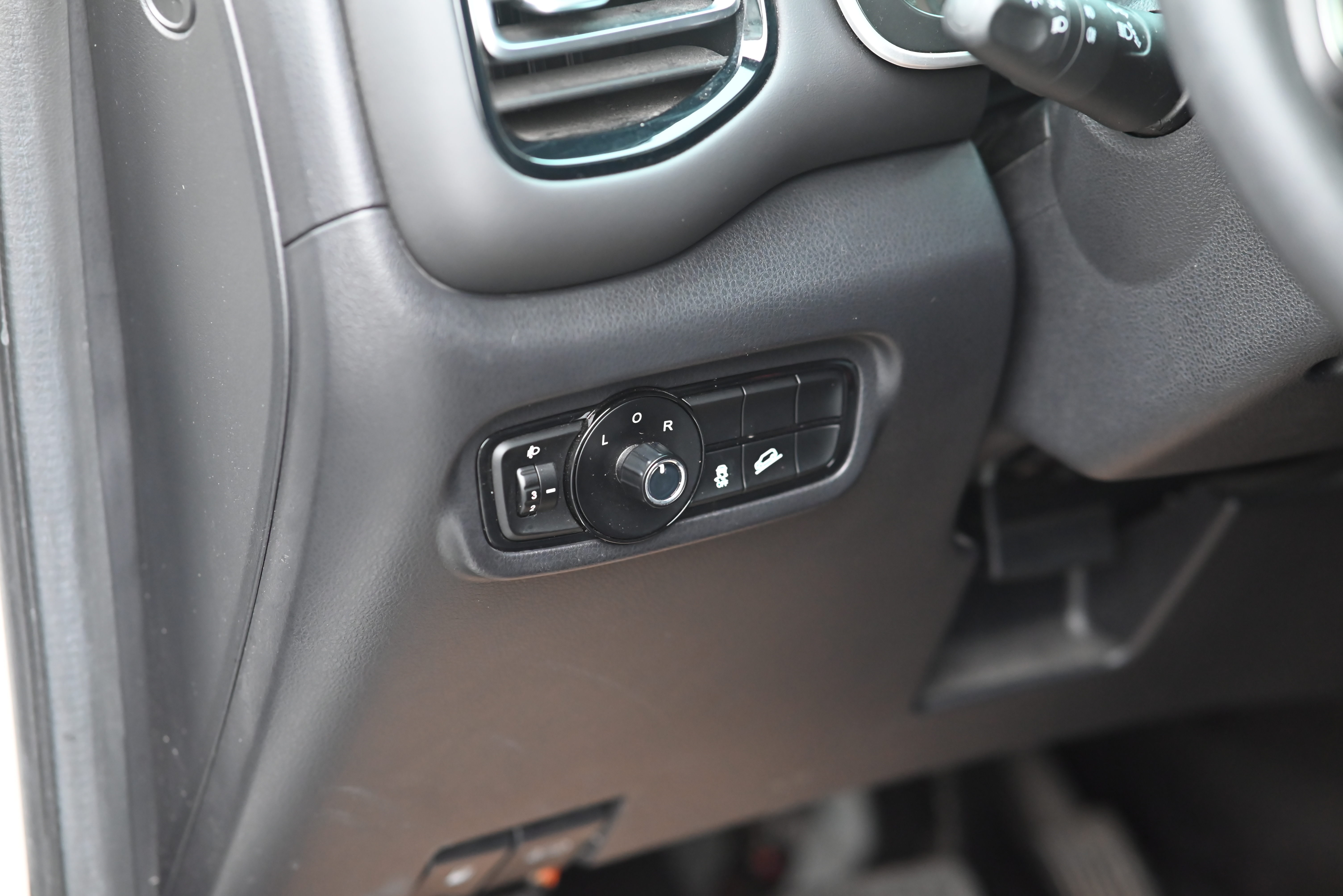 GAC Trumpchi GS3 2021 #24 GAC Trumpchi GS3 2021 car image #24