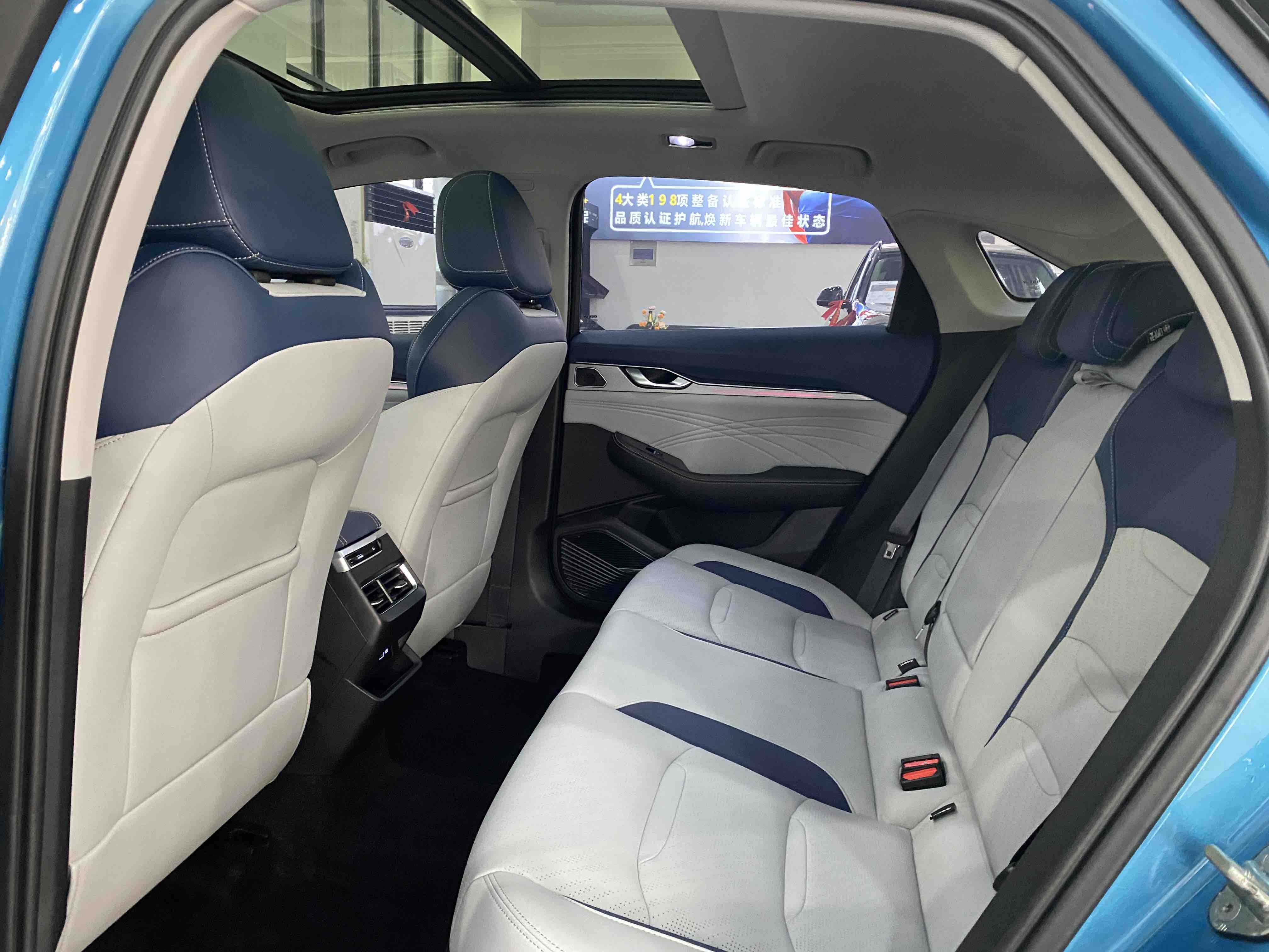 Preface 2022 #24 Preface 2022 immagine di auto #24
