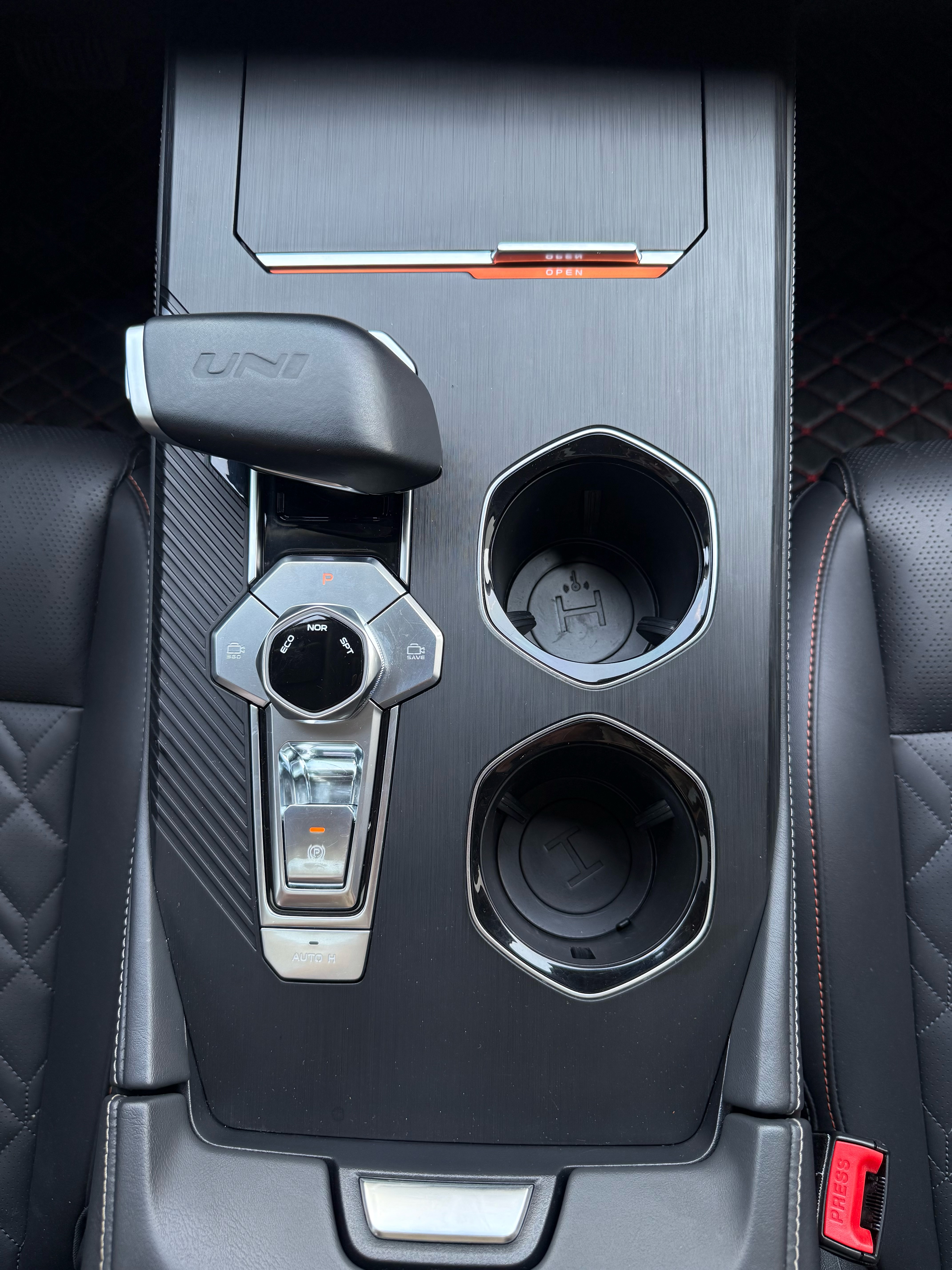 Changan UNI-K 2022 immagine di auto #24