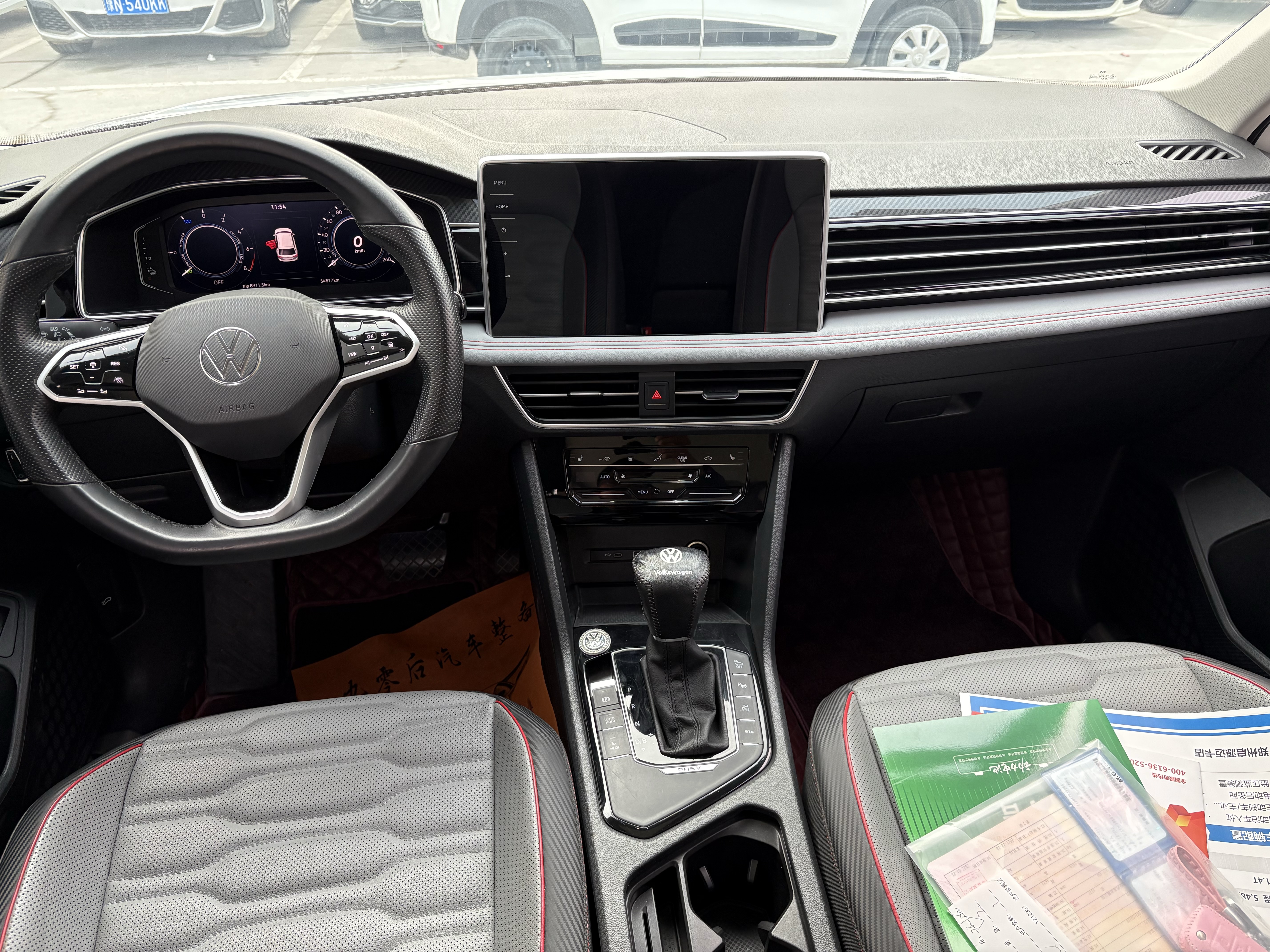 Volkswagen Tiguan L New Energy 2022 صورة سيارة #24