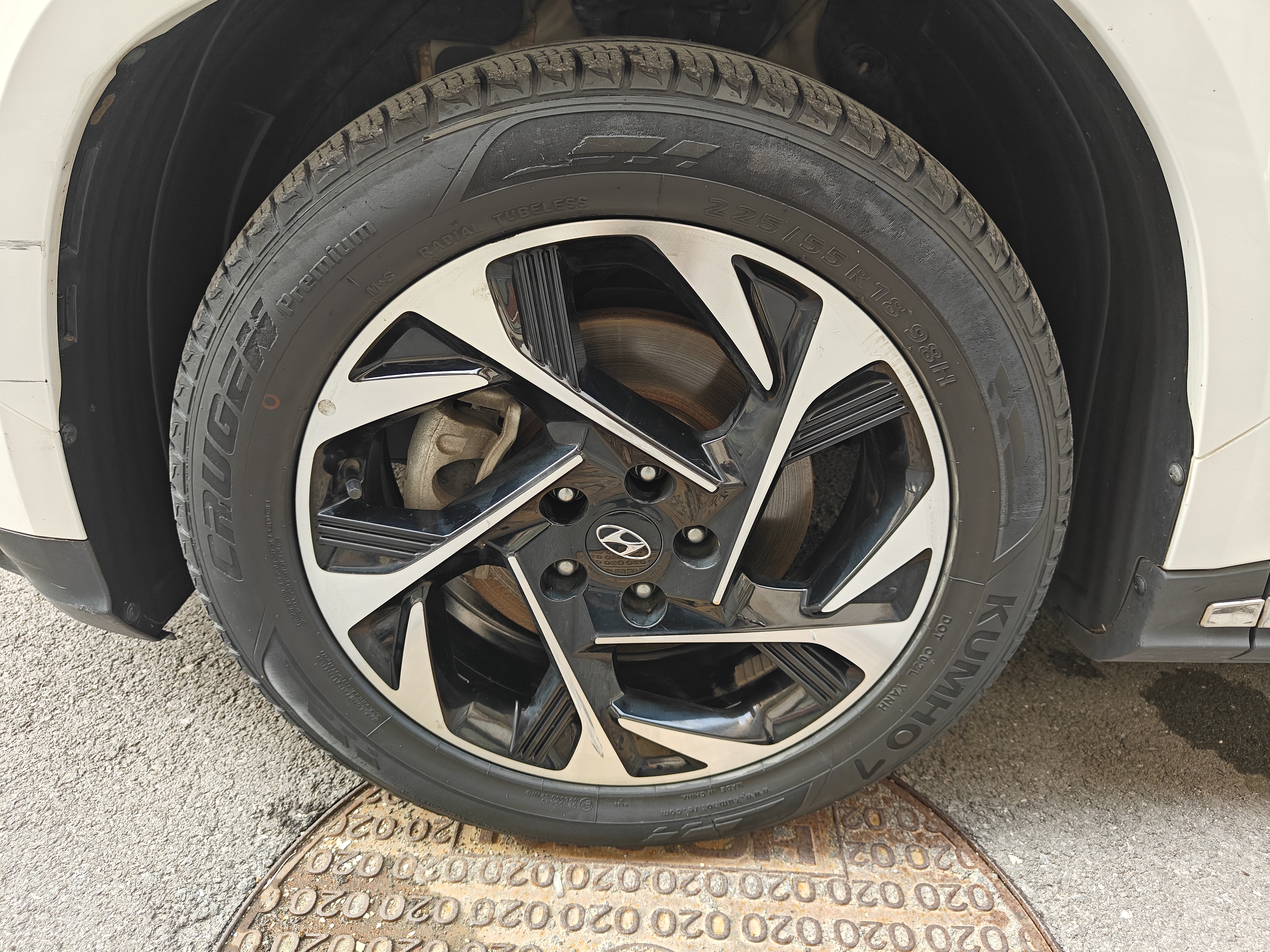 Hyundai Custo 2022 car image #24