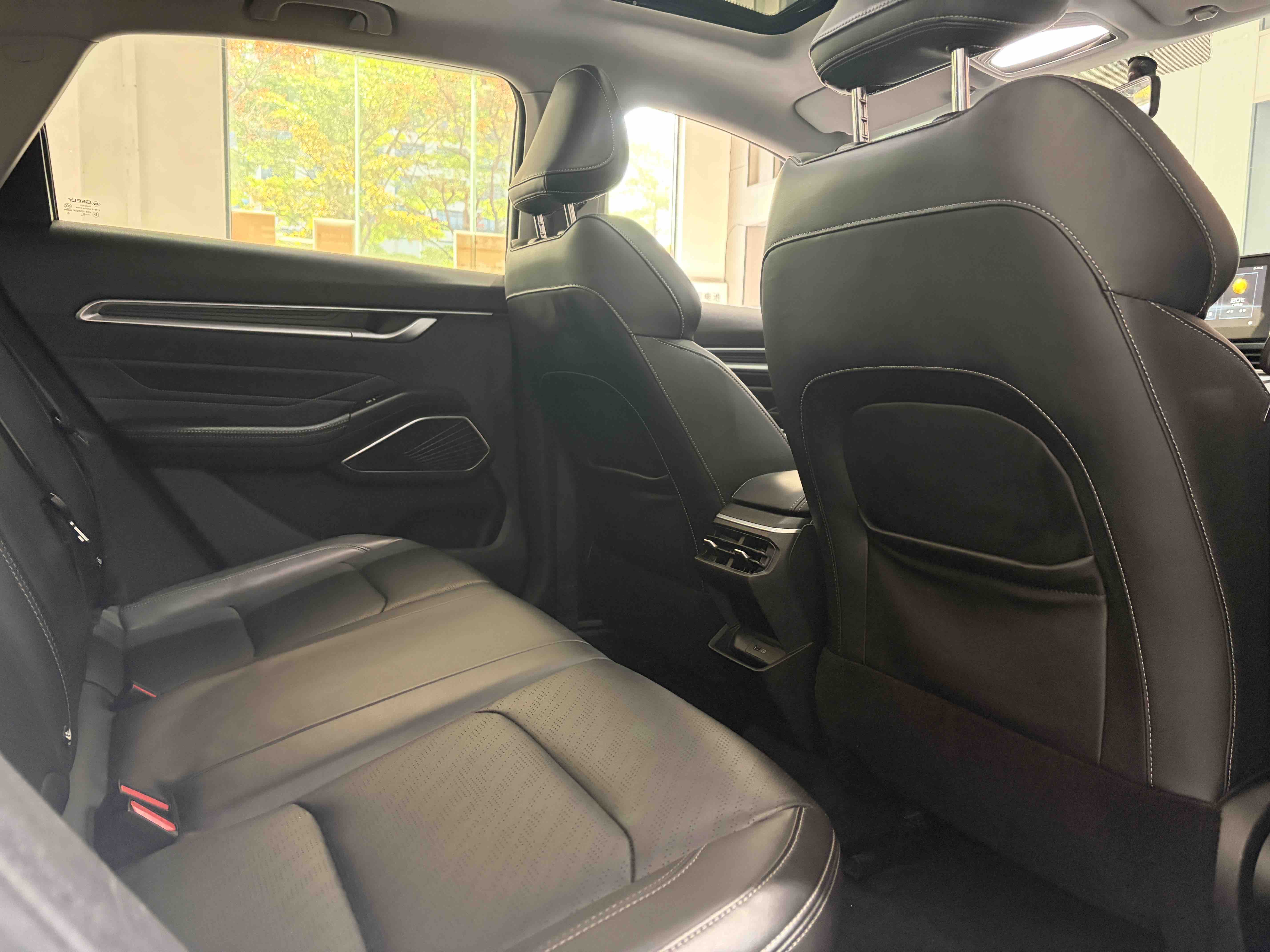 GEELY Emgrand 2022 car image #24