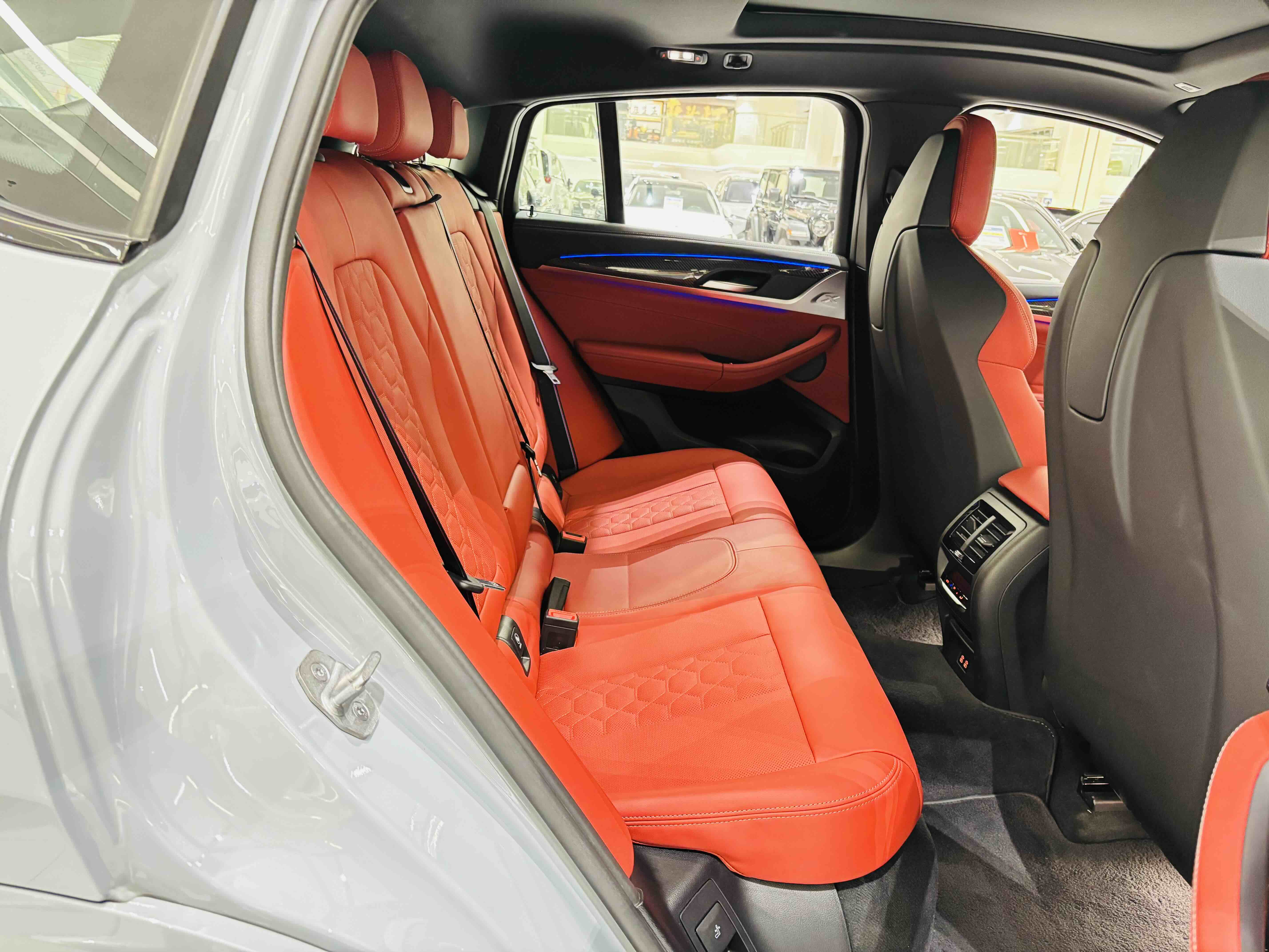 BMW X4 M 2022 car image #24