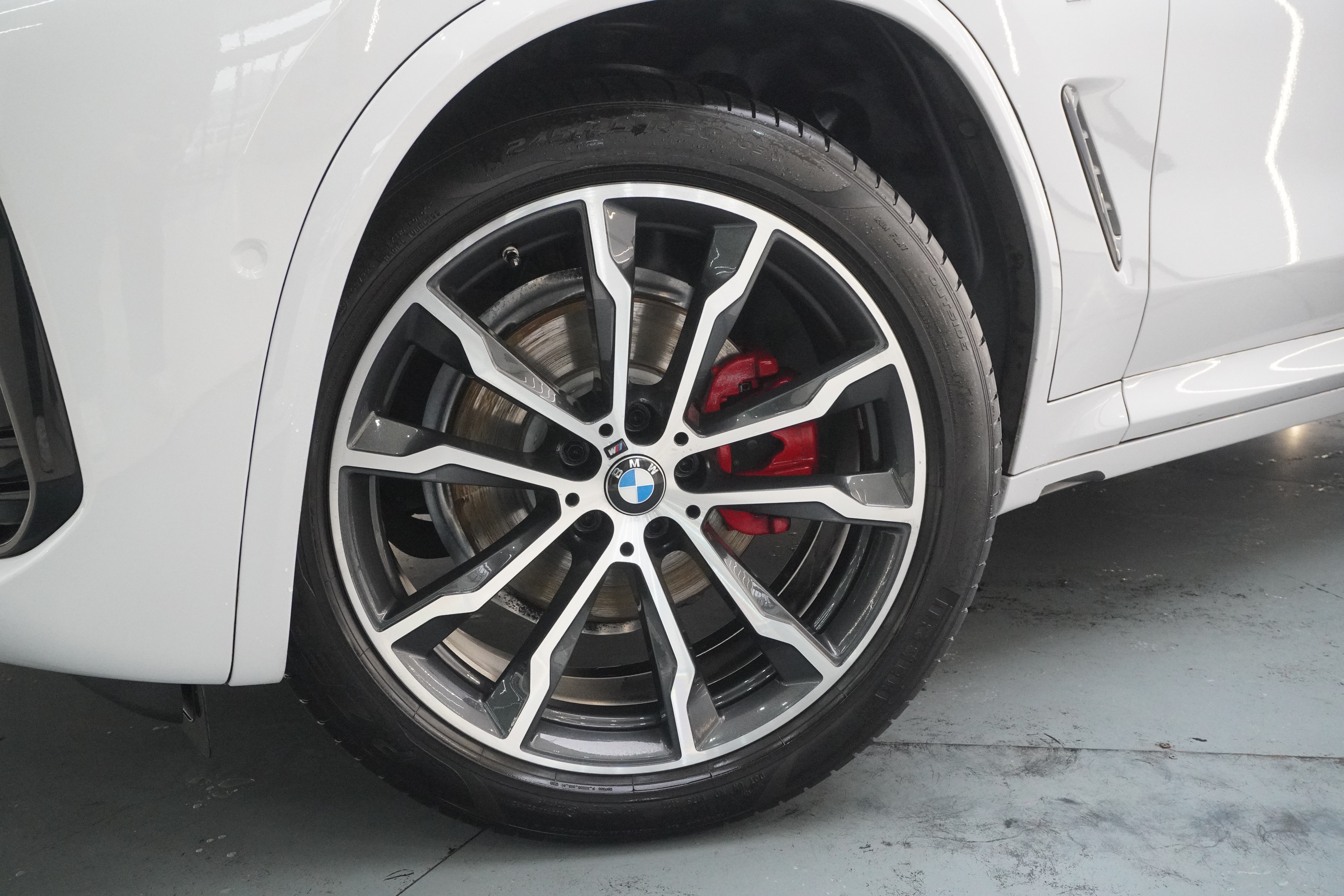 BMW X4 2022 صورة سيارة #24