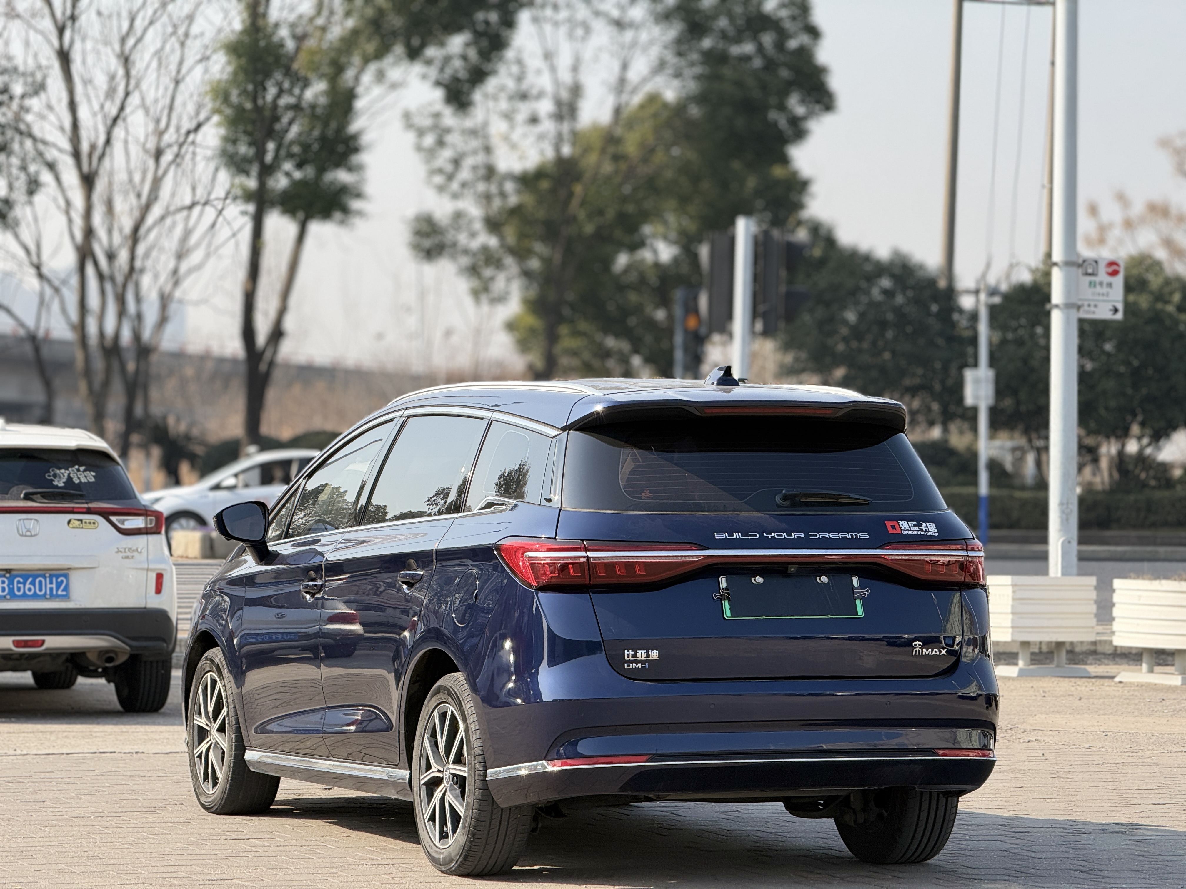 BYD Song MAX New Energy 2023 car image #24