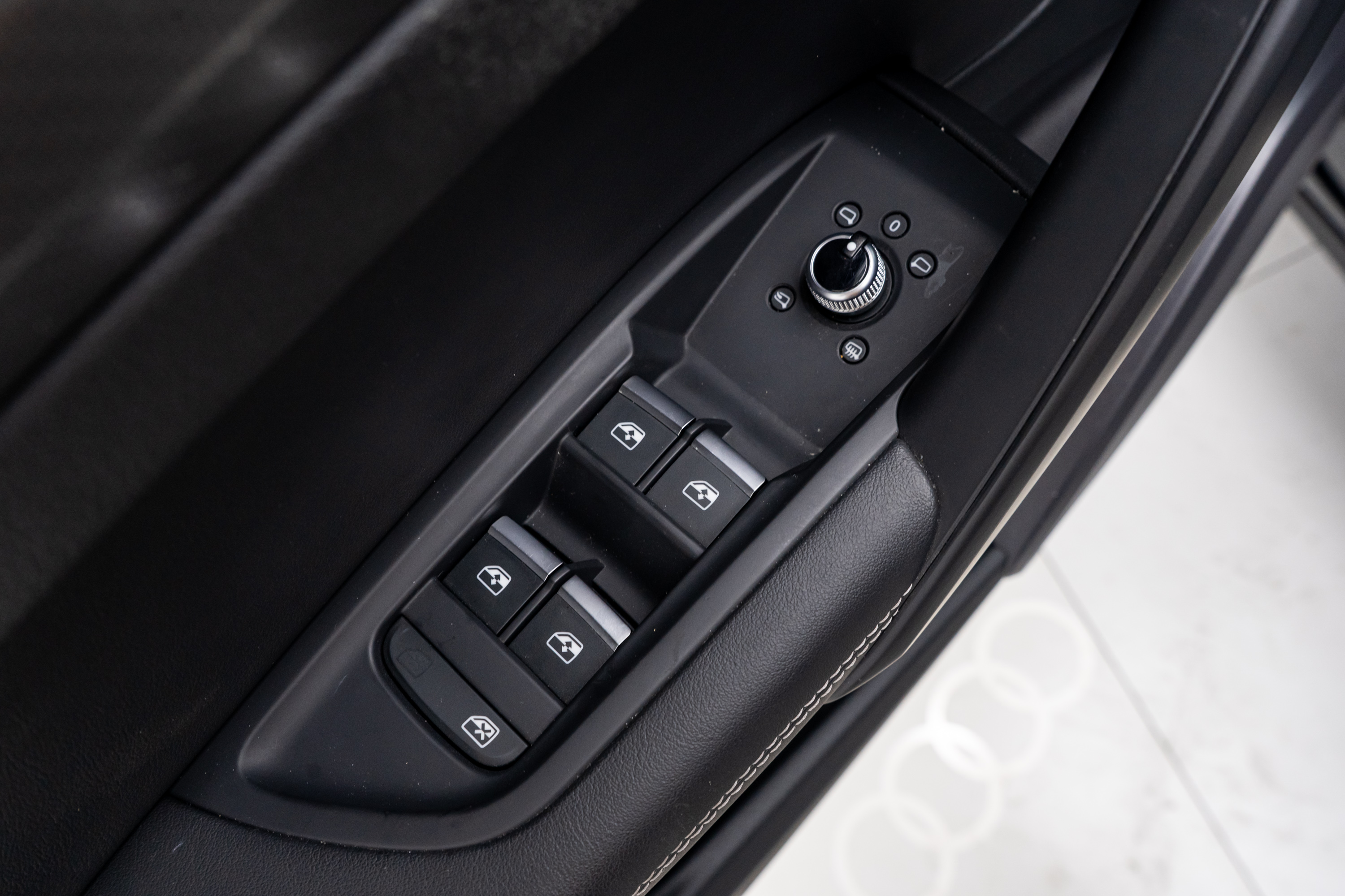 Audi Q5L 2022 #24 Audi Q5L 2022 car image #24