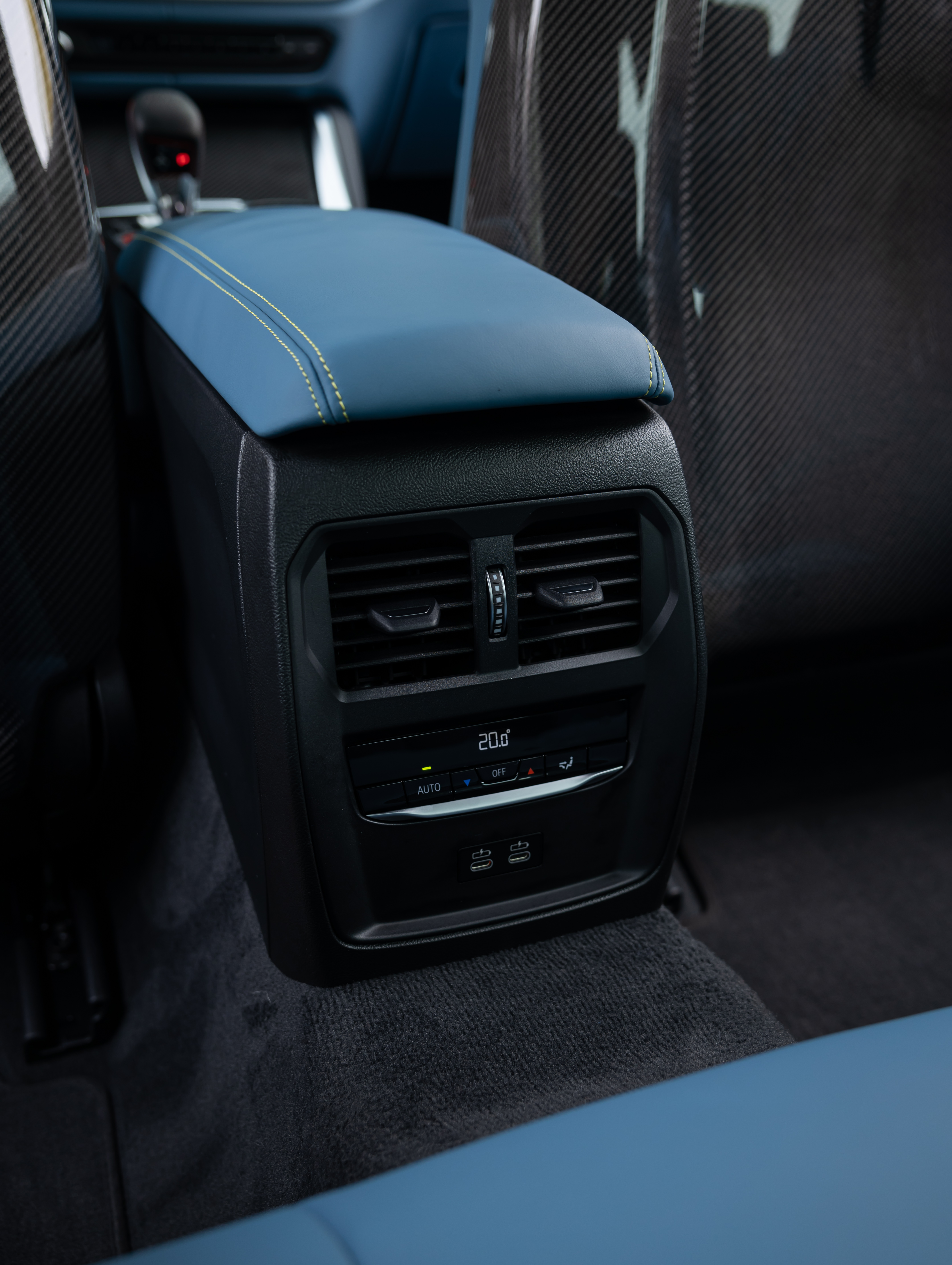 BMW M4 2022 imagen de coche #24