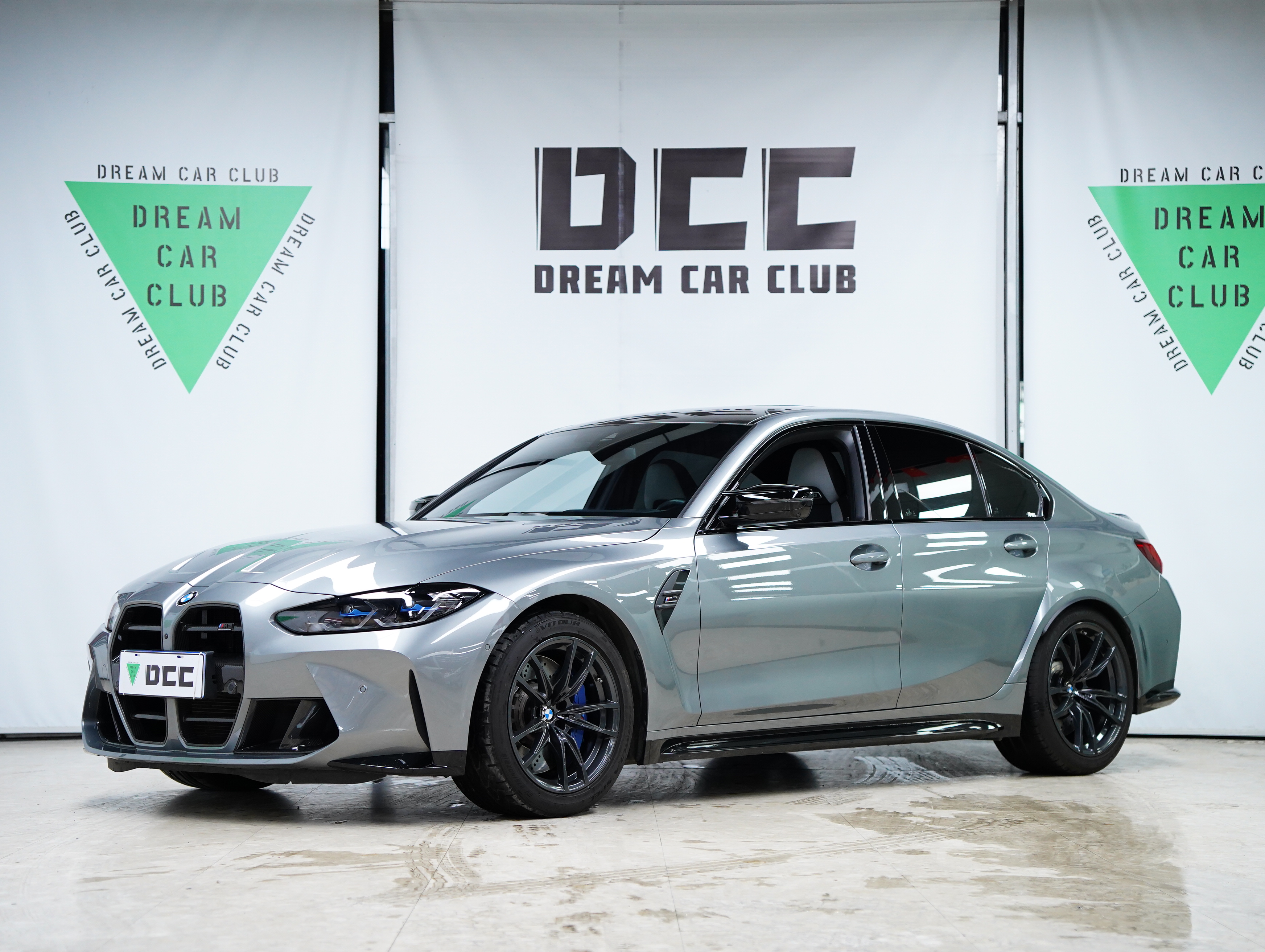 BMW M3 2024 imagen de coche #24