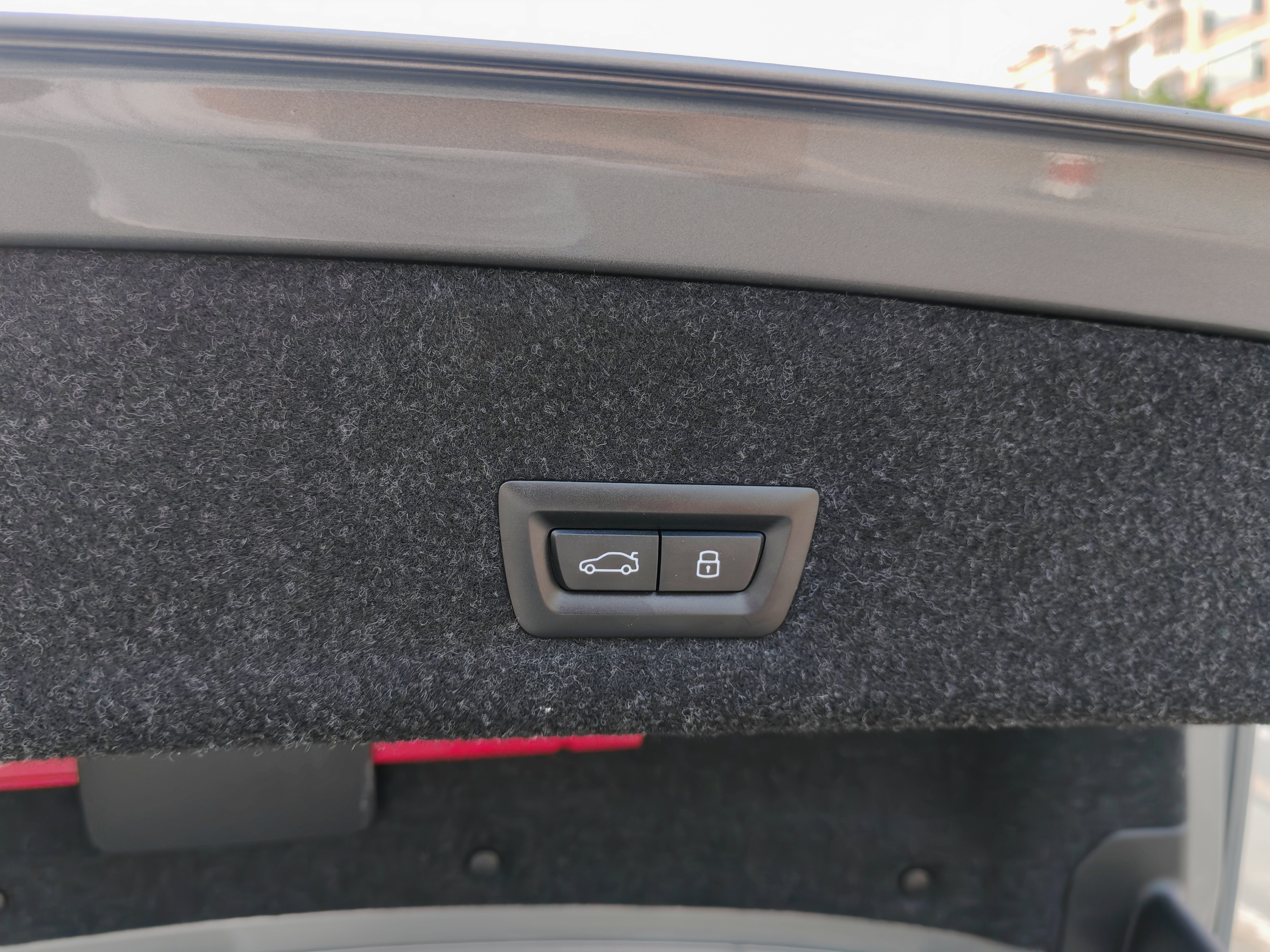 BMW M3 2024 immagine di auto #24