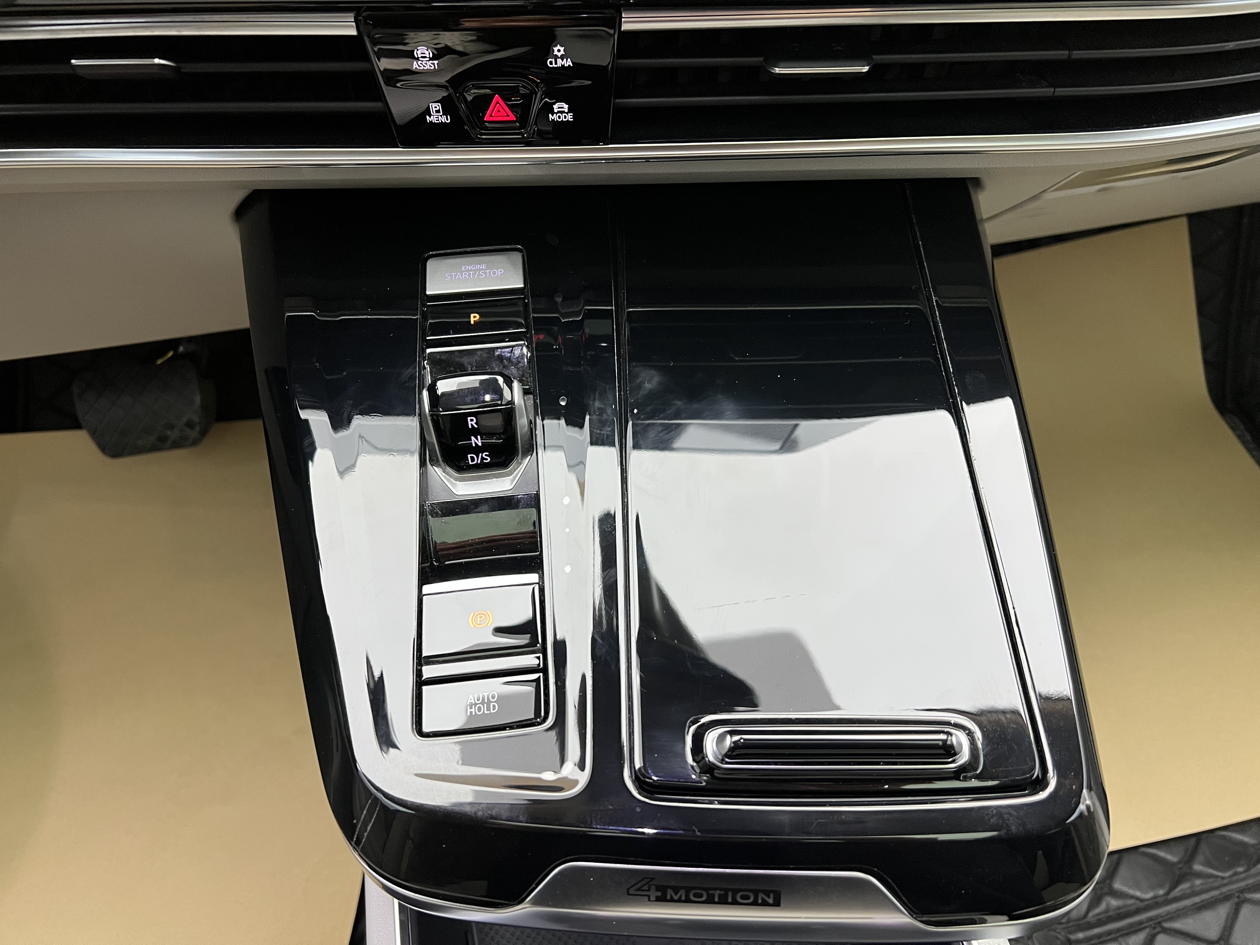 Volkswagen Talagon 2022 car image #24