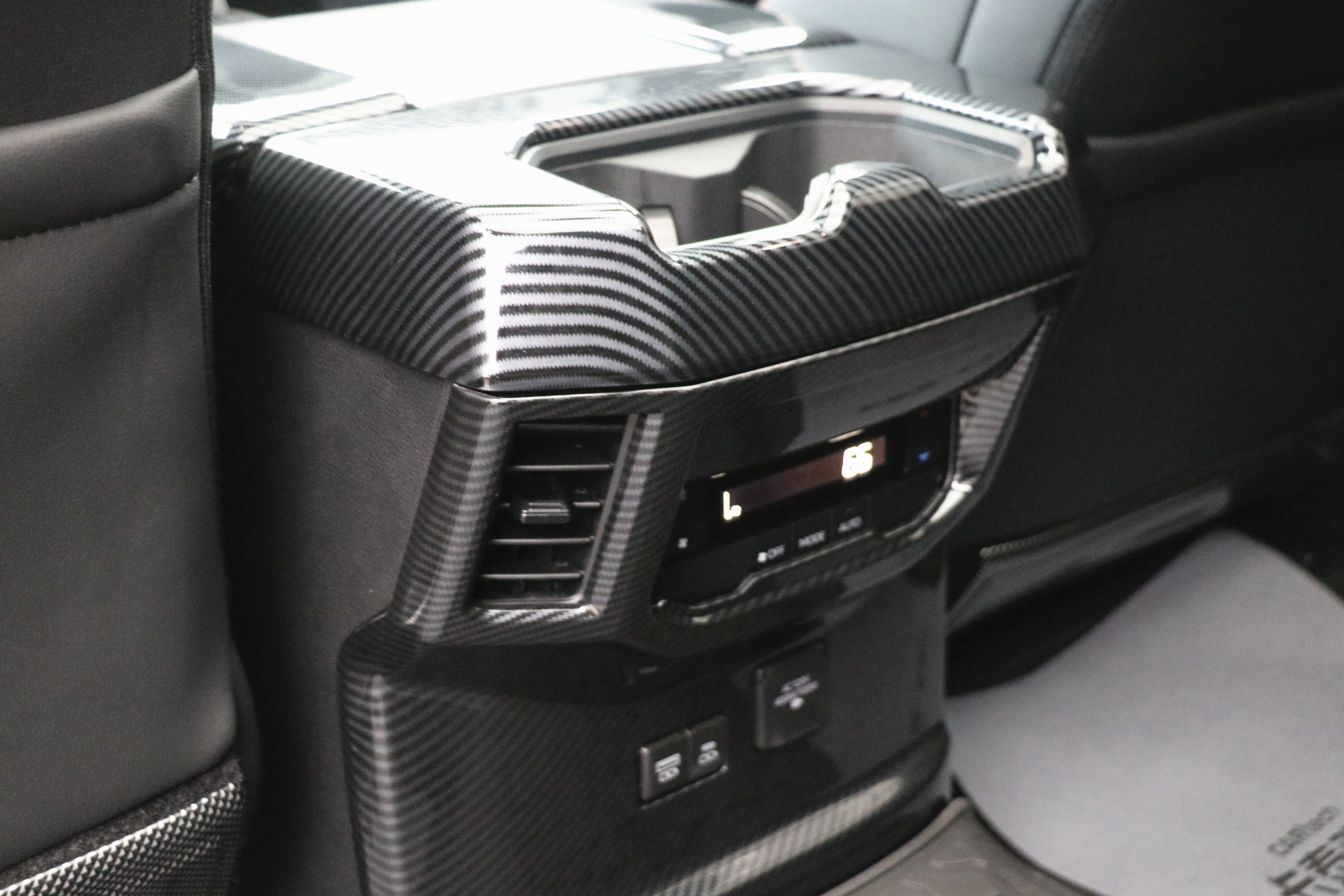 丰田 2023 汽车图片 #24