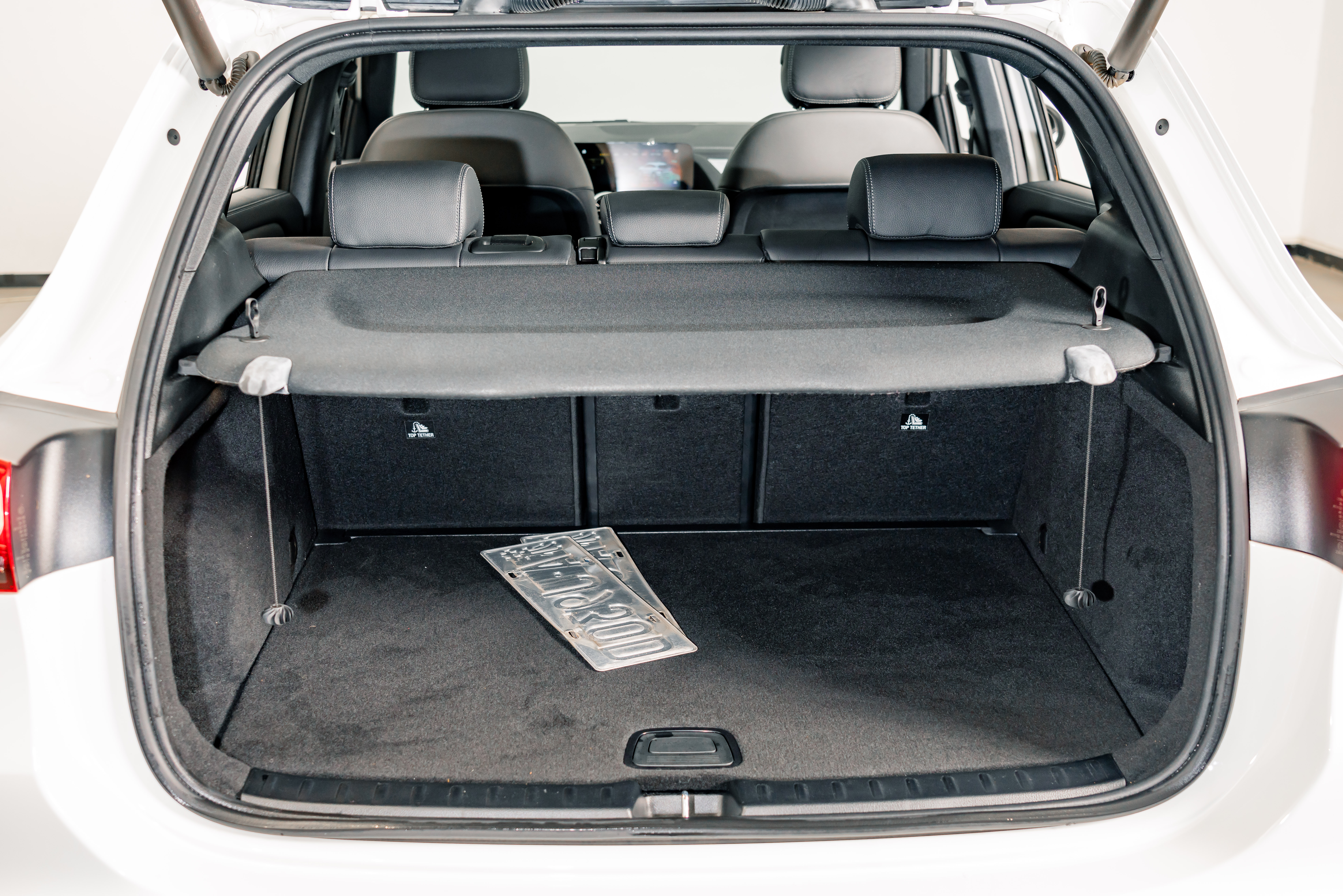 Mercedes-Benz GLA AMG 2023 car image #24