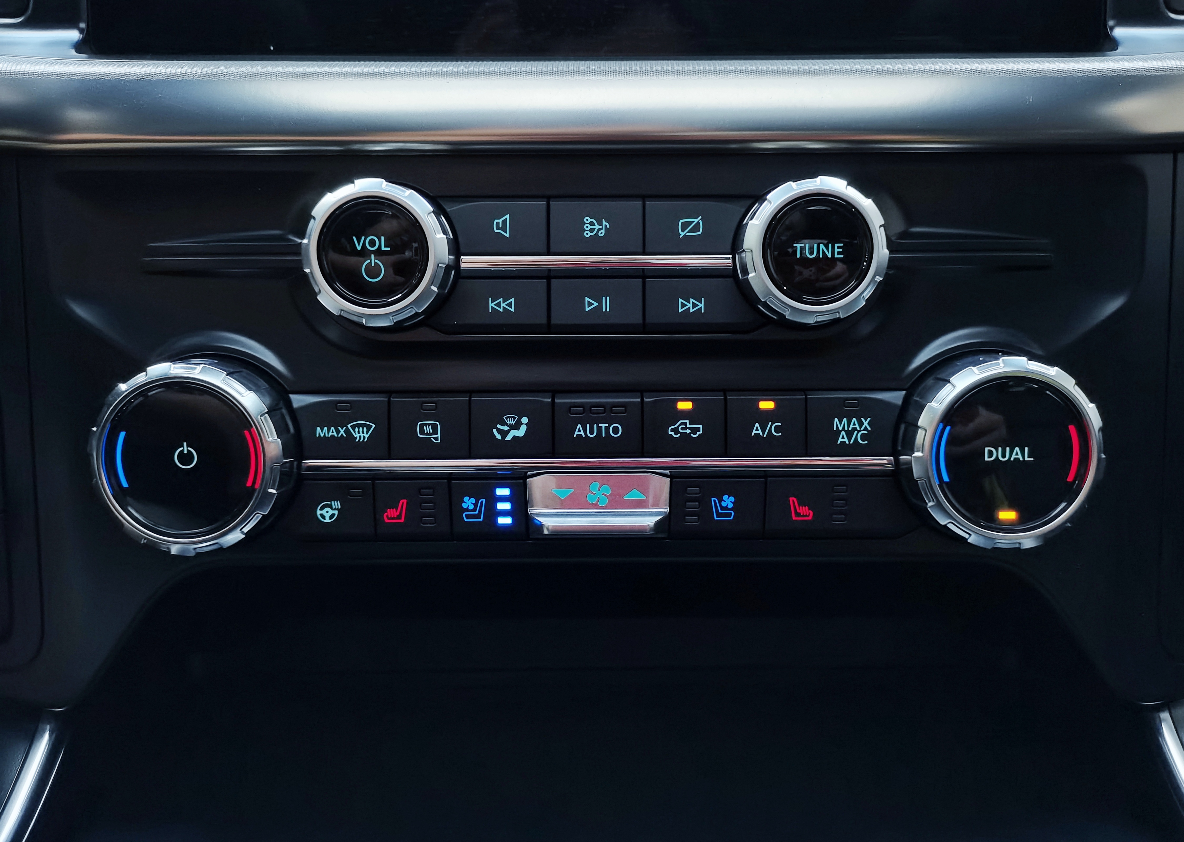 Ford F-150 Raptor 2024 car image #24