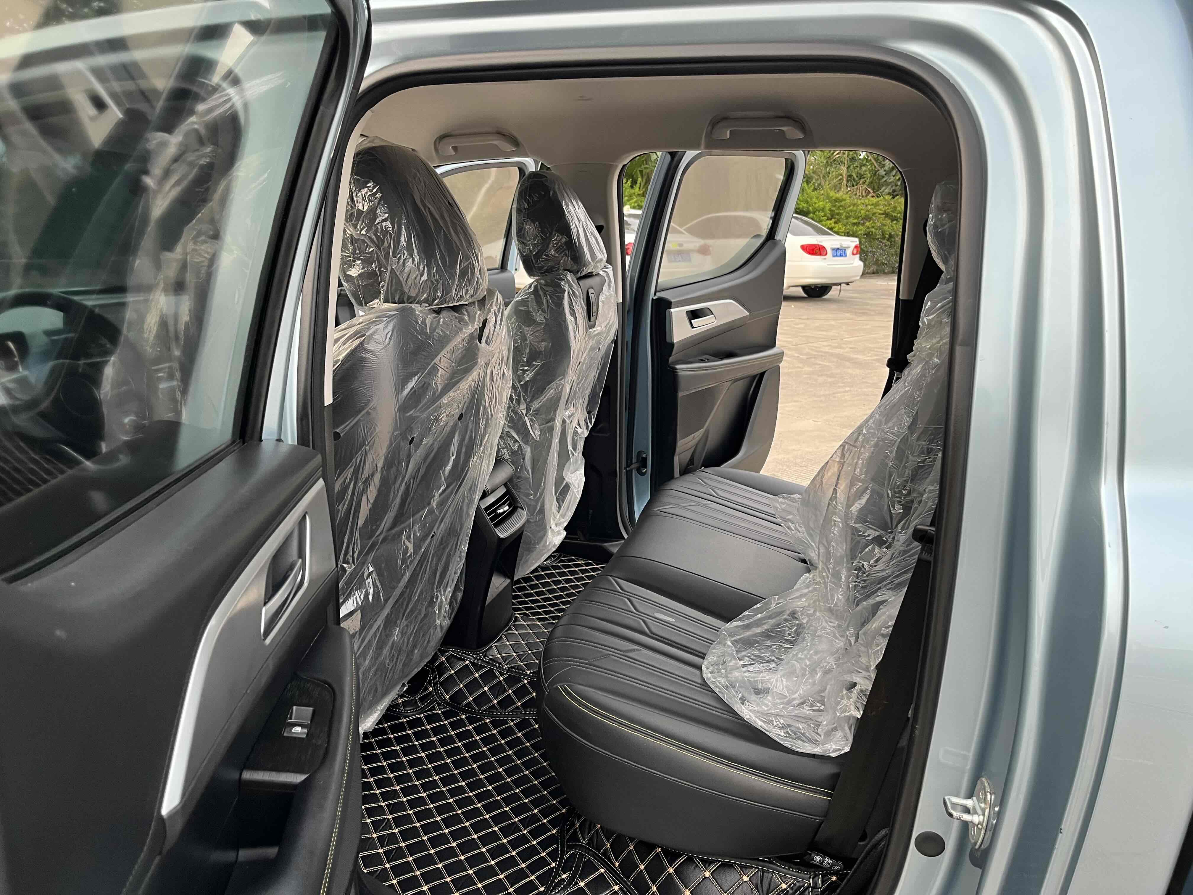 Great Wall Jingang Pao 2023 #24 Great Wall Jingang Pao 2023 car image #24