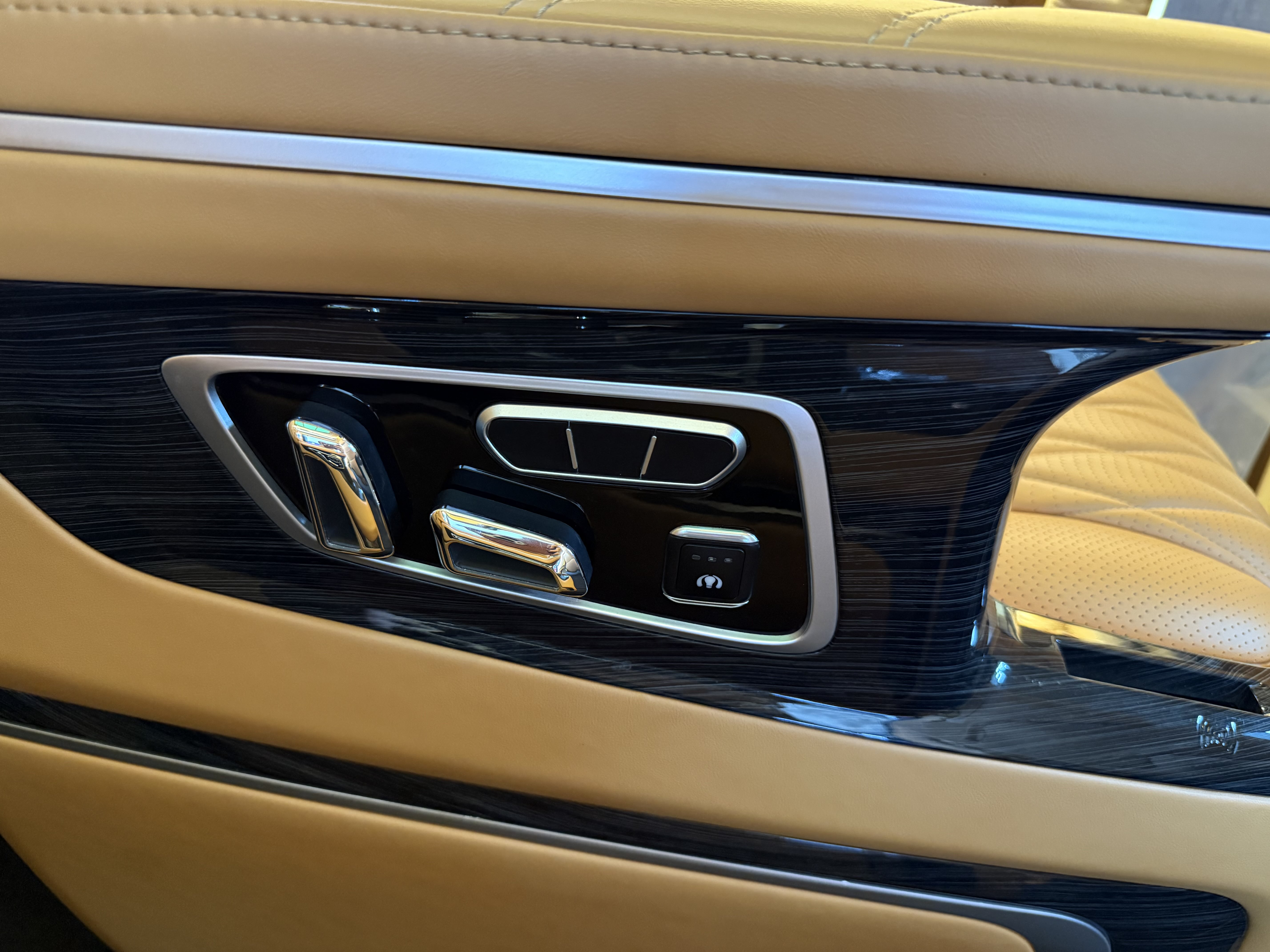 Ford Transit 2023 #24 Ford Transit 2023 imagem de carro #24