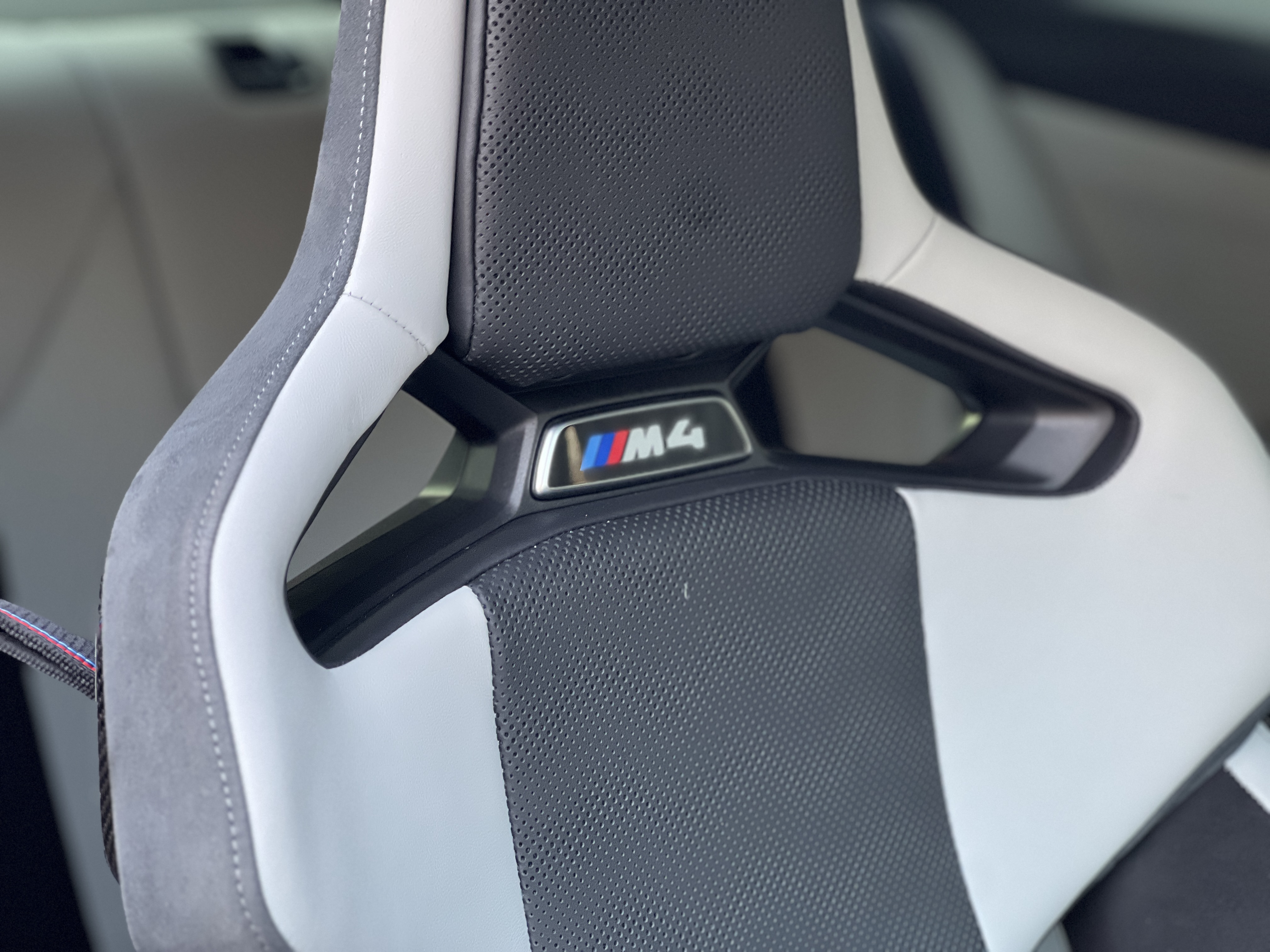 宝马 宝马M4 2024 #24 宝马 宝马M4 2024 汽车图片 #24