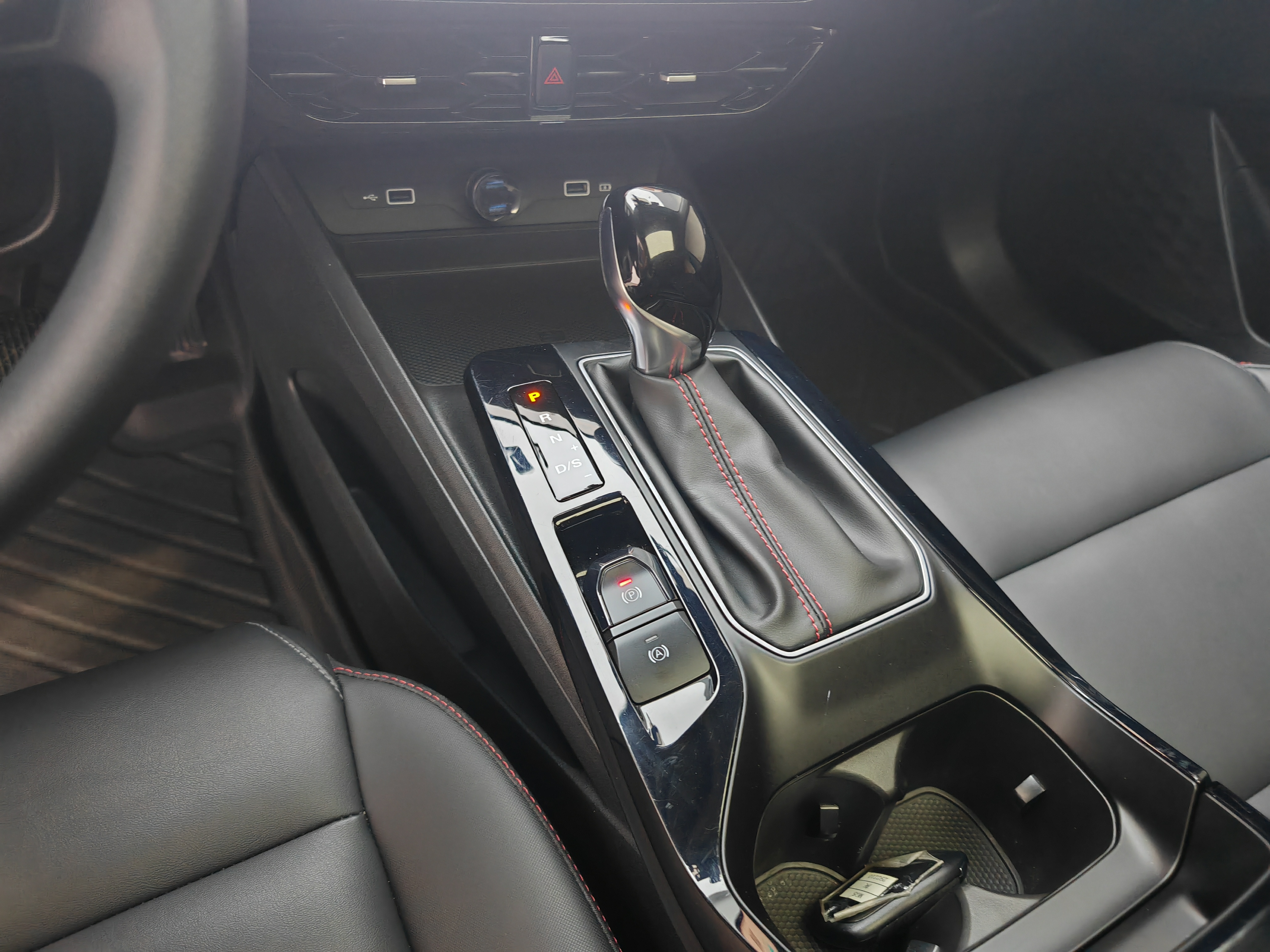 MG 5 2024 car image #24