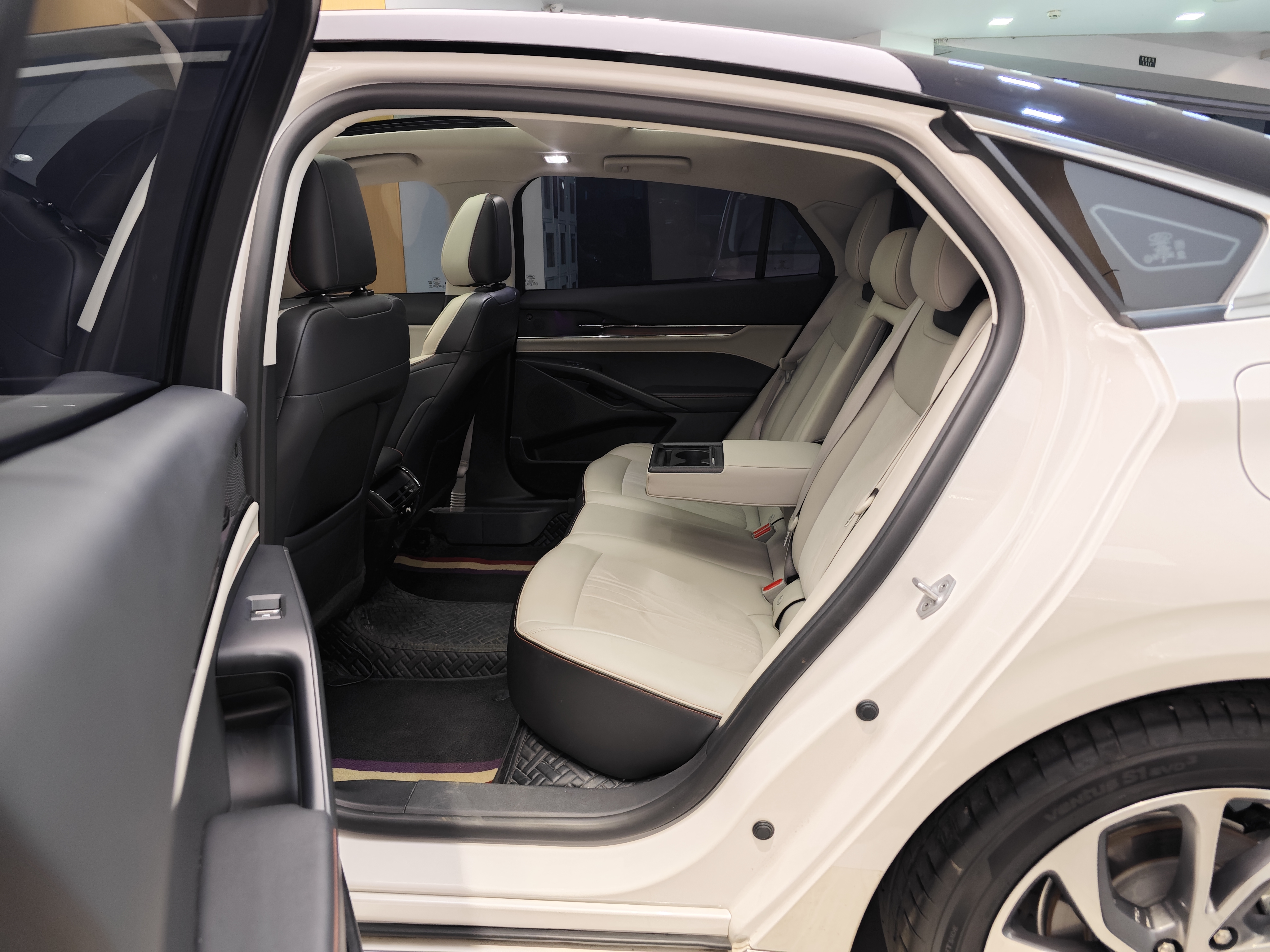 Ford Mondeo 2024 #24 Ford Mondeo 2024 car image #24