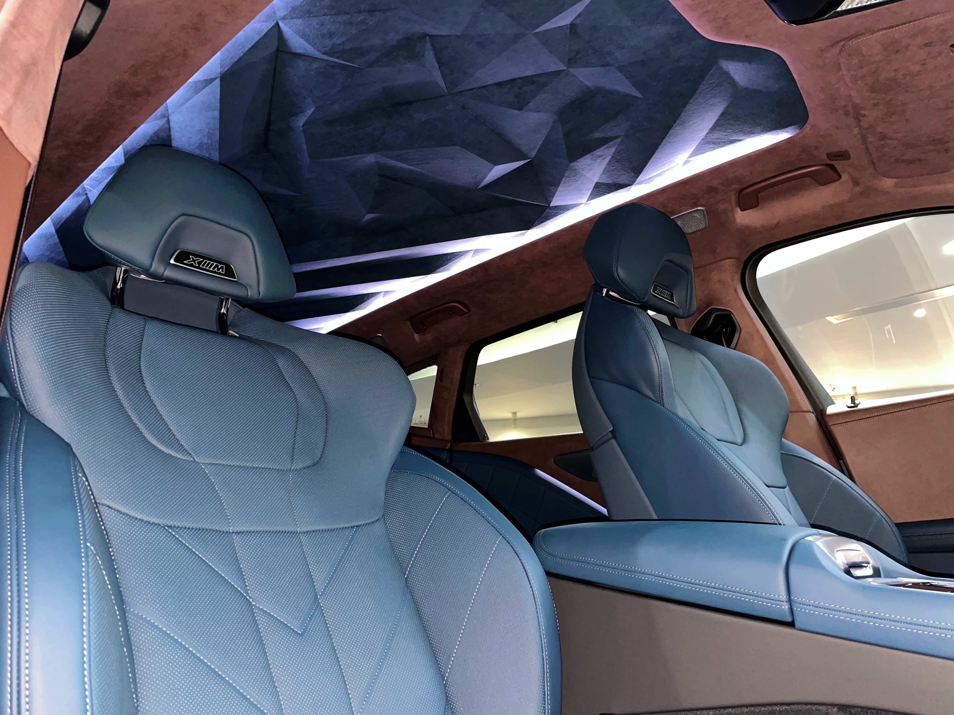 BMW XM 2024 car image #24