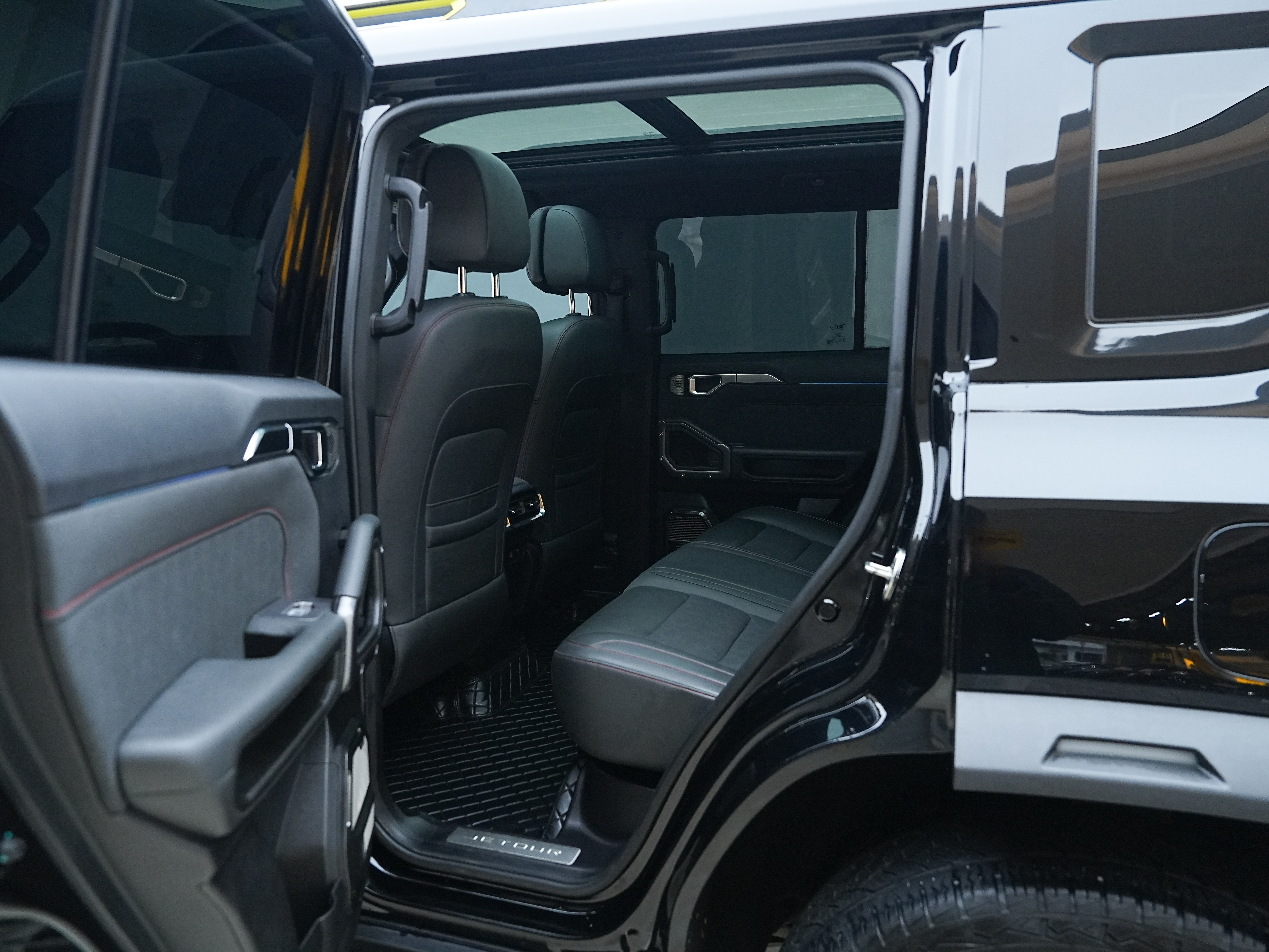 Jetour Traveller 2024 car image #24