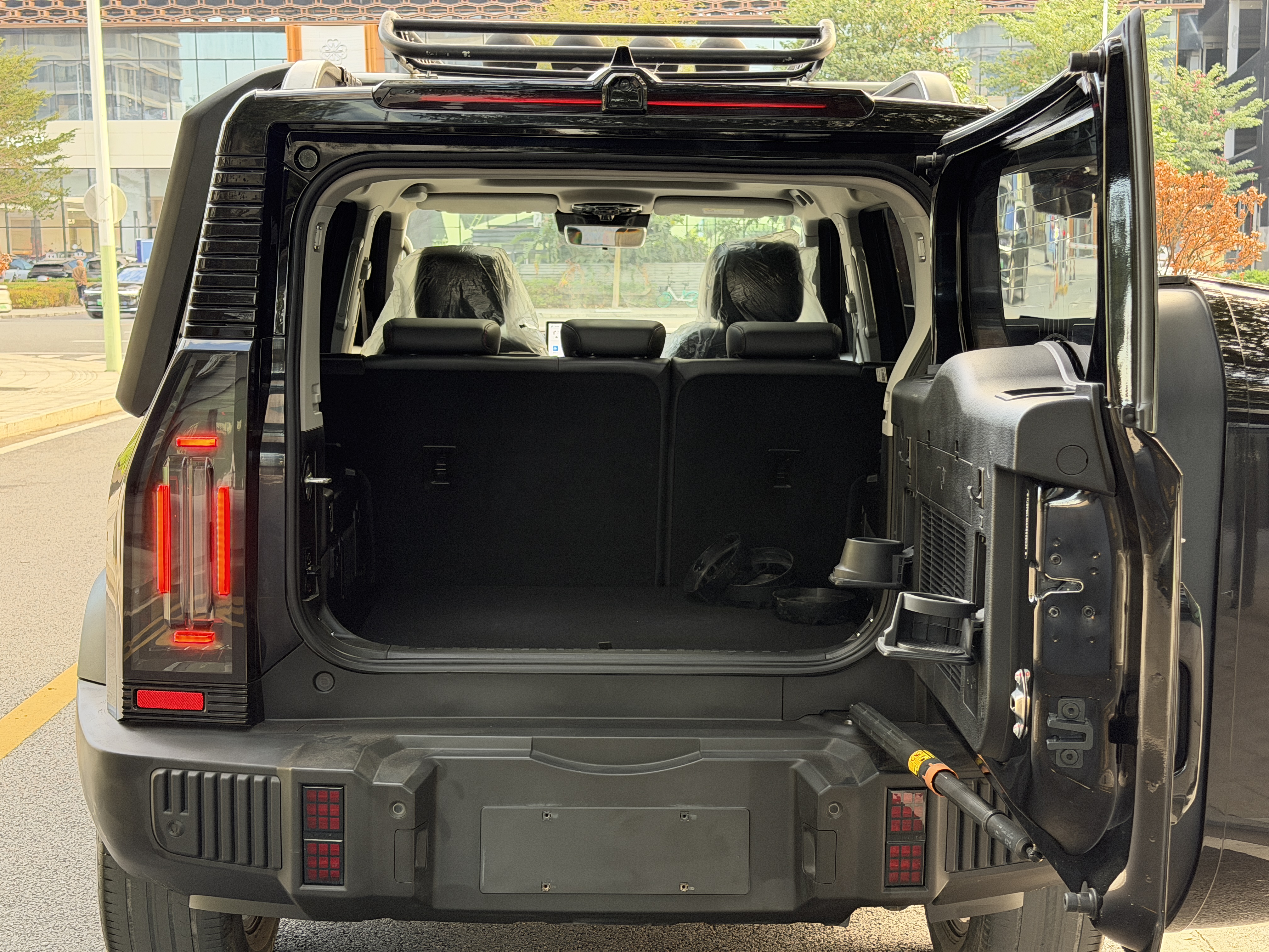Jetour Shanhai Traveller 2023 car image #24