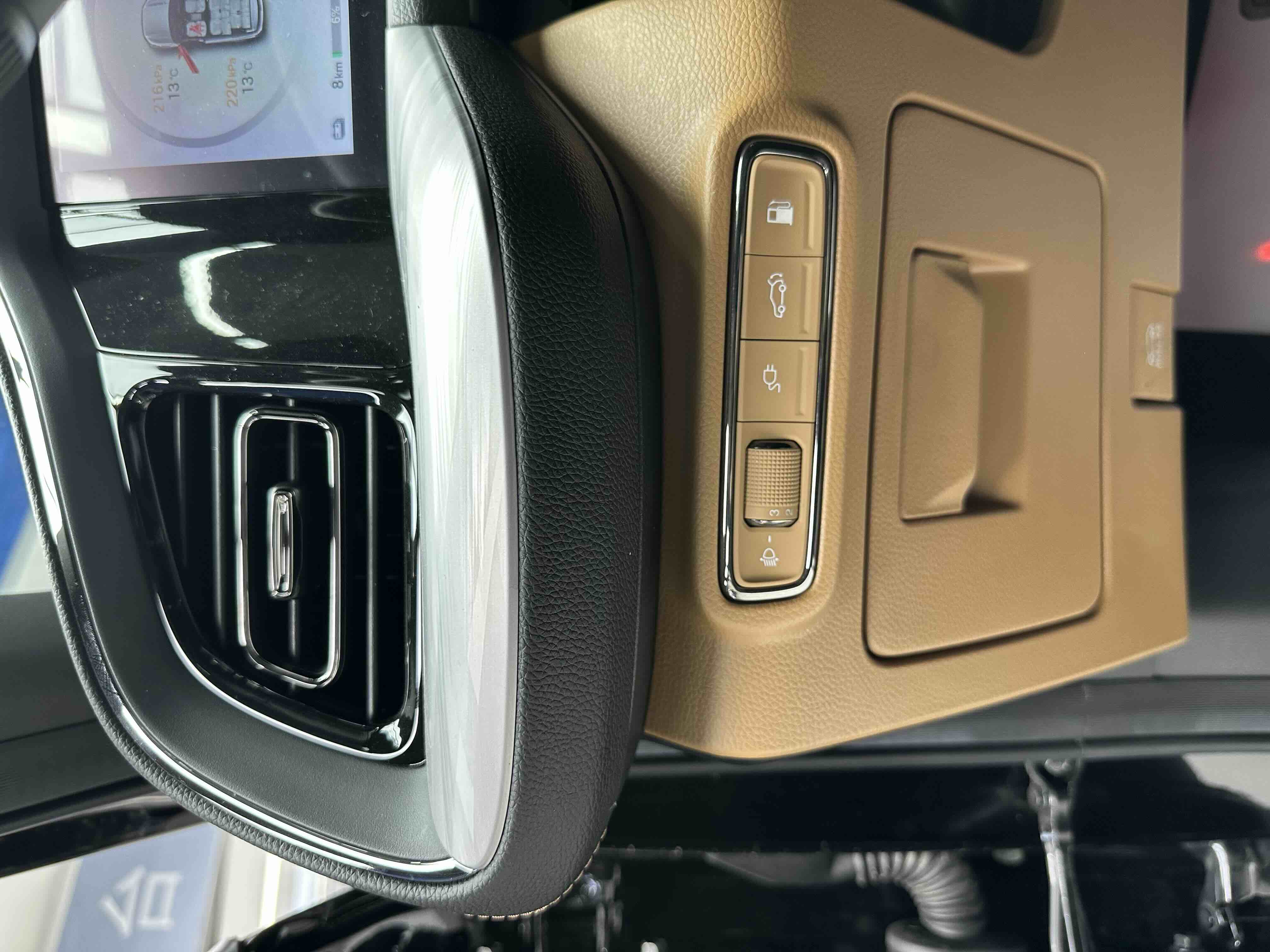 广汽传祺 传祺ES9 2025 汽车图片 #24