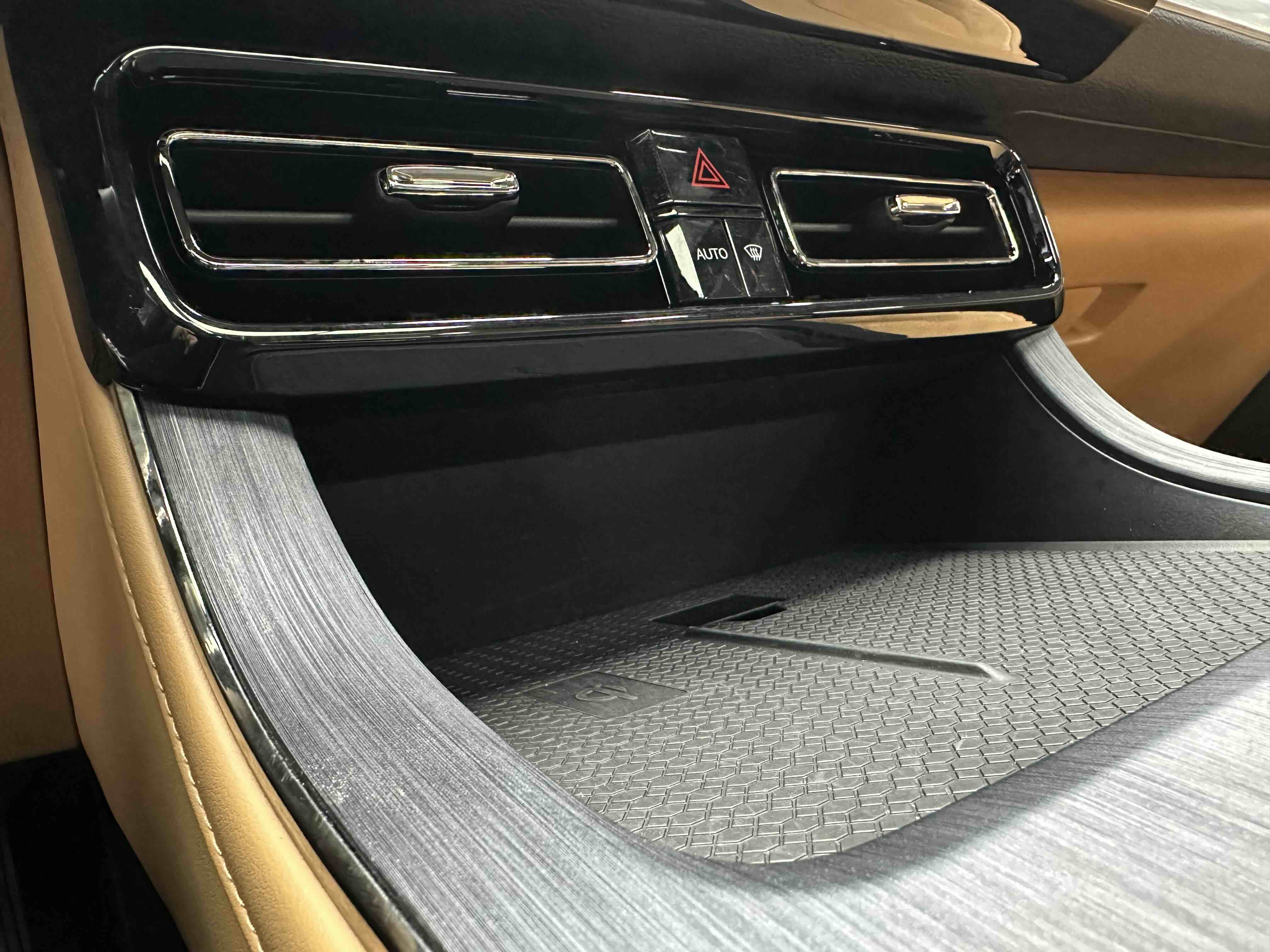 GAC Trumpchi ES9 2023 car image #24