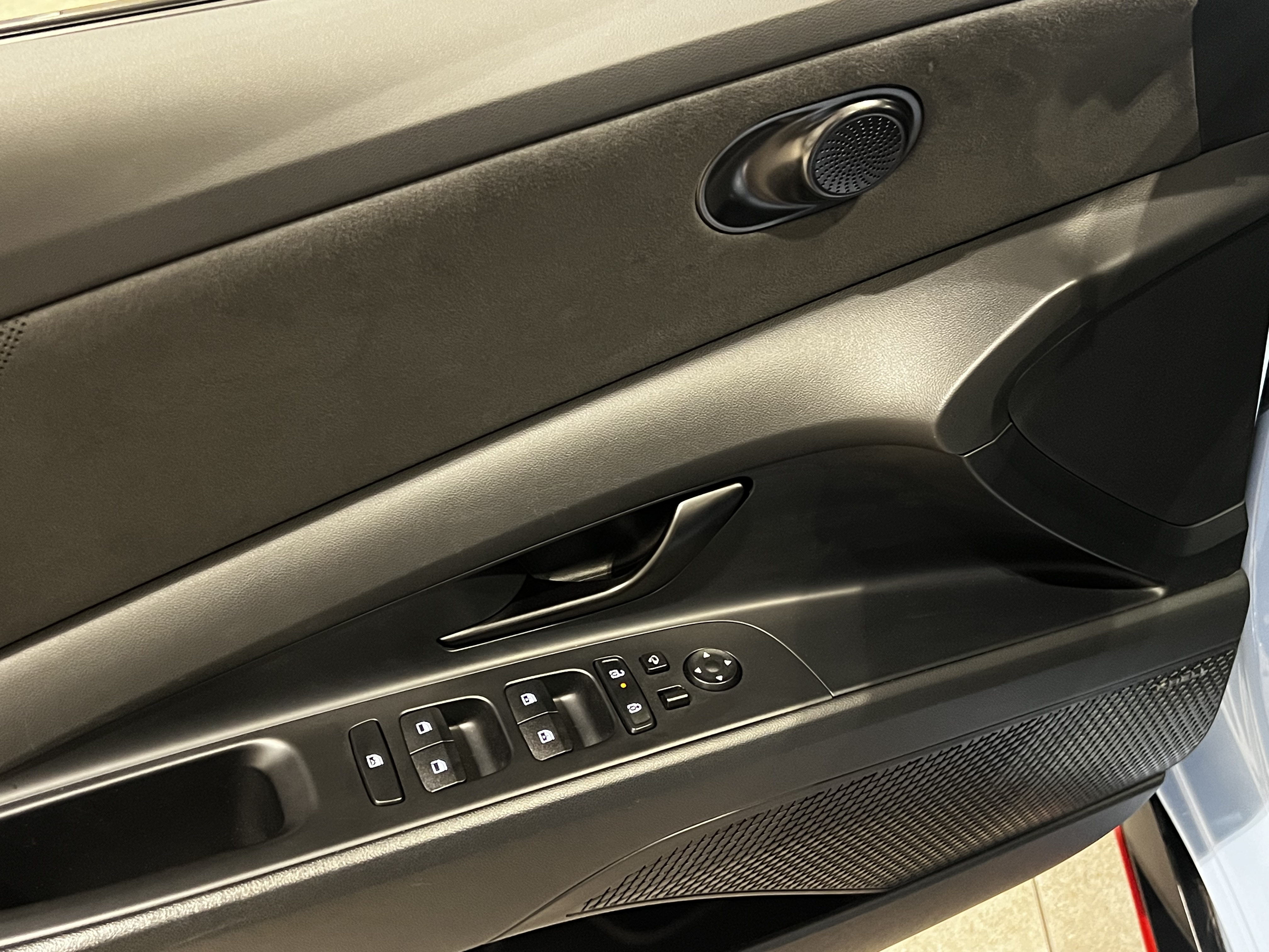 Hyundai Elantra N 2023 car image #24