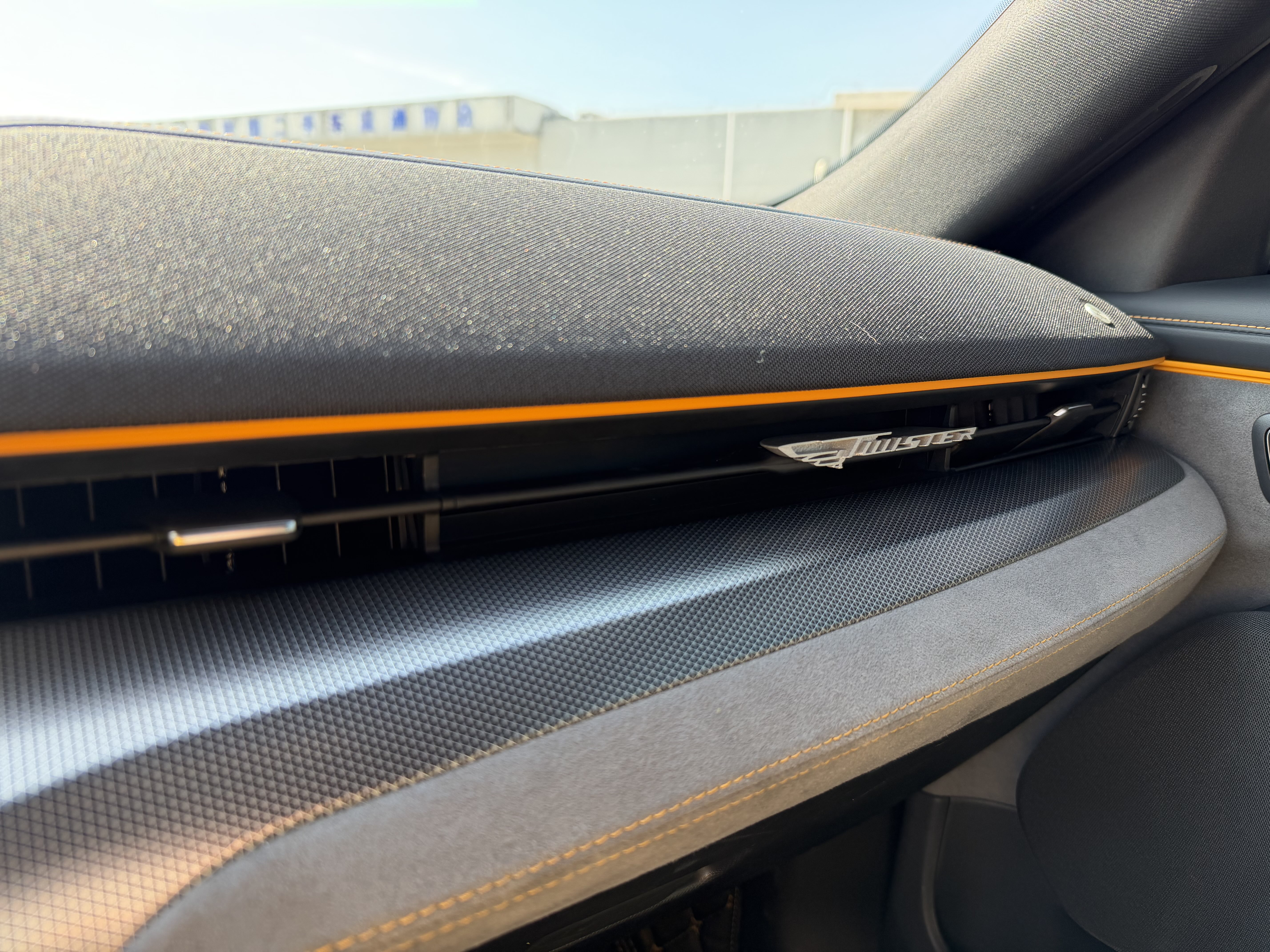 Ford Mustang Mach-E 2024 صورة سيارة #24