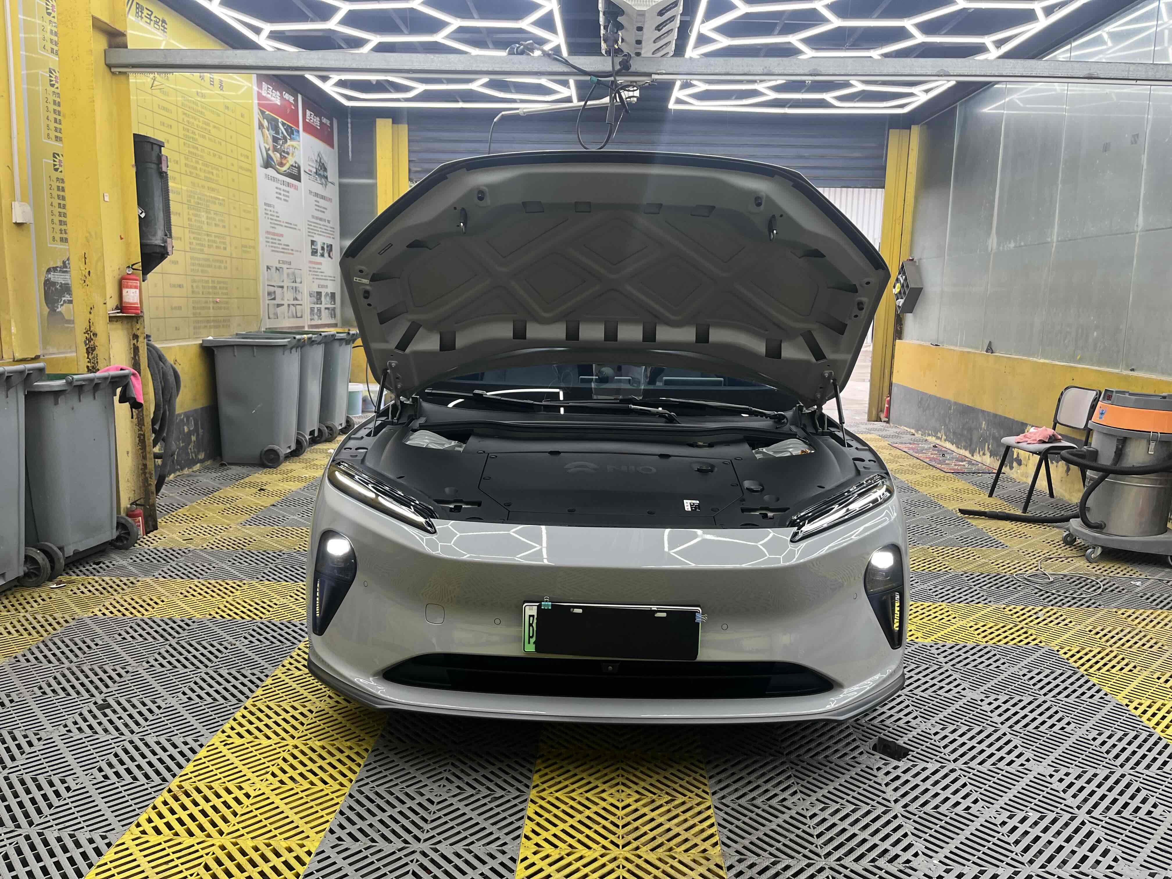 NIO ET5T 2024 image de voiture #24