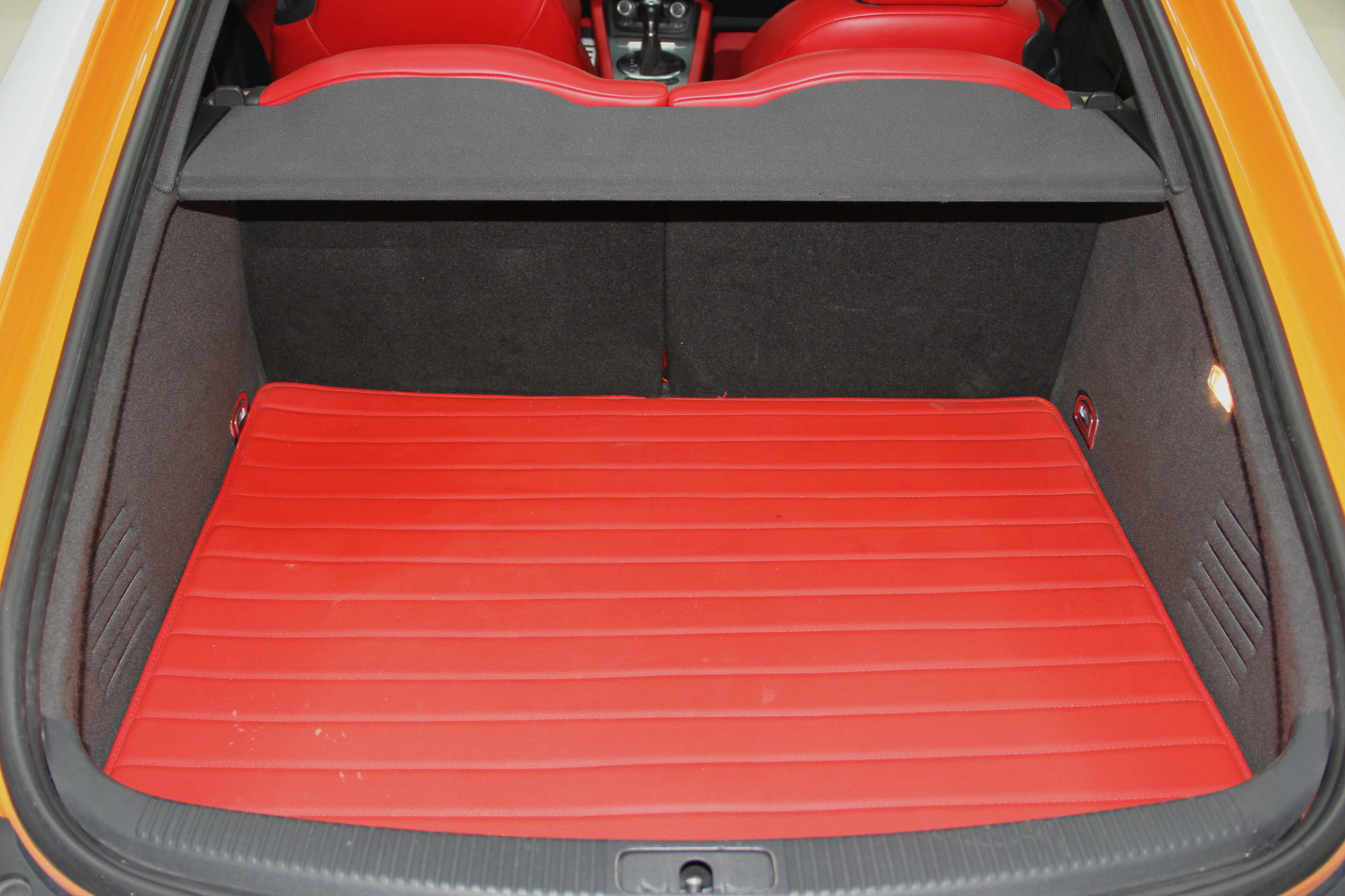 Audi TTS 2011 #24 Audi TTS 2011 car image #24