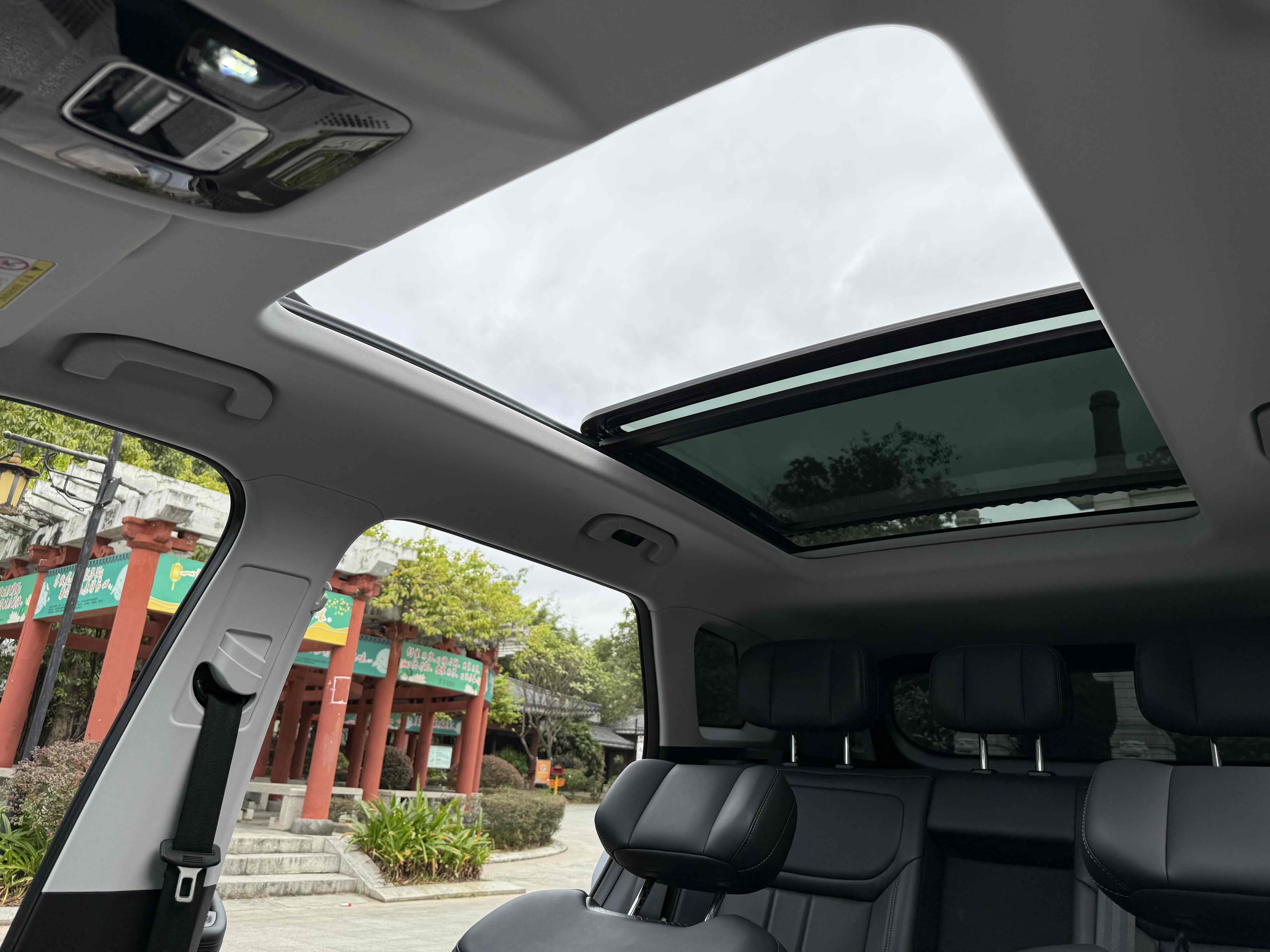 Chery Exploration 06 C-DM 2024 immagine di auto #24