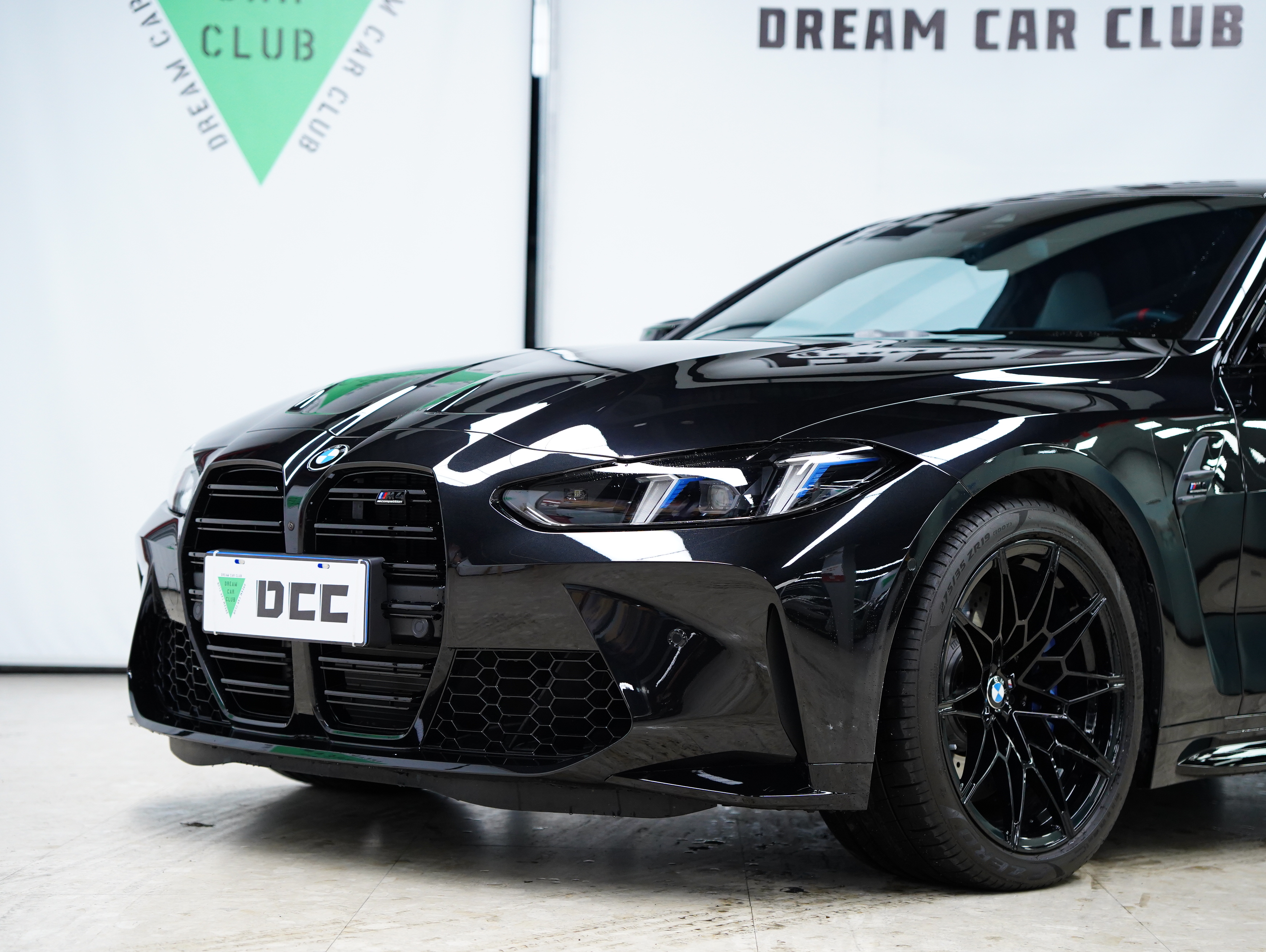 BMW M4 2025 imagen de coche #24