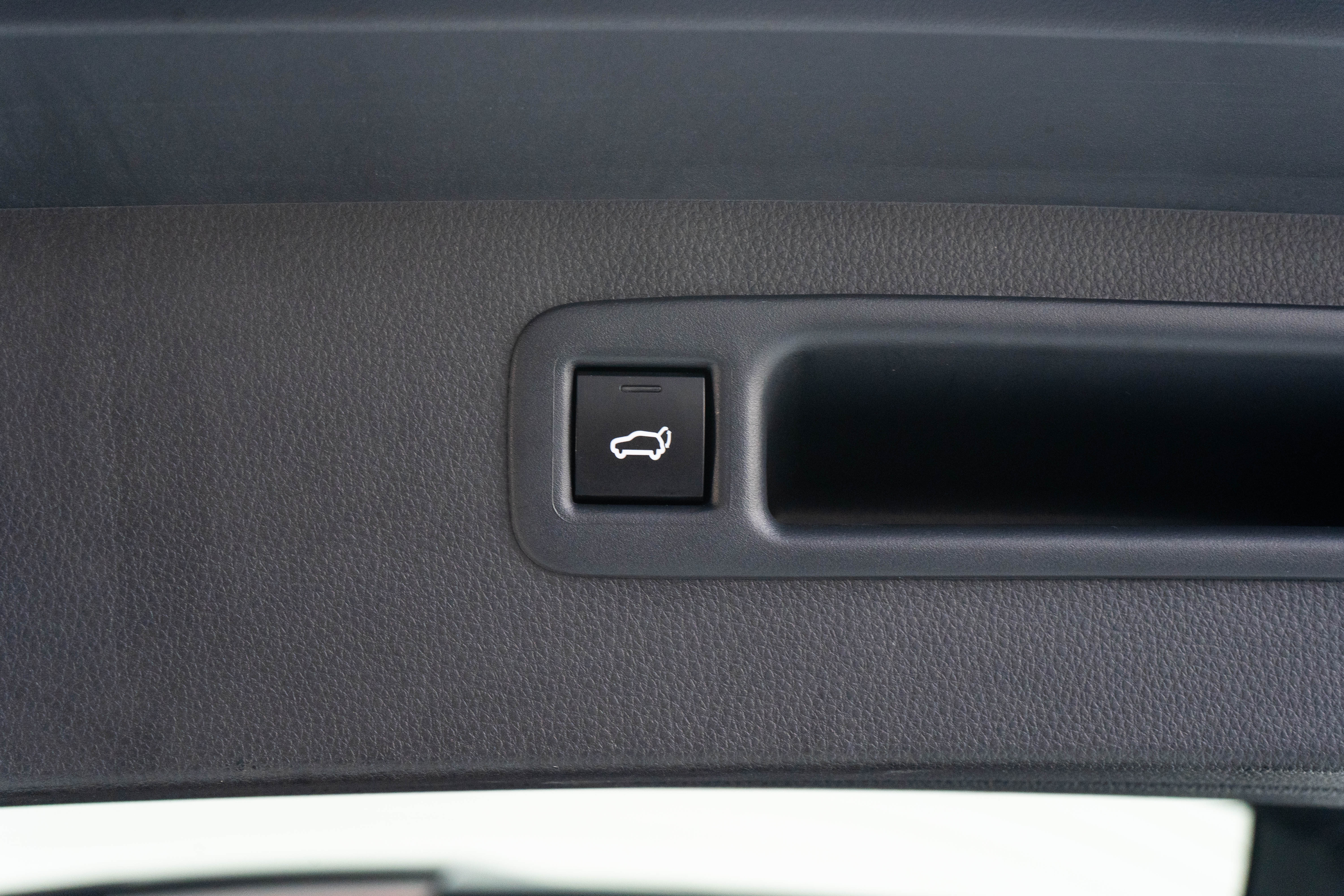 Toyota Highlander 2025 image de voiture #24