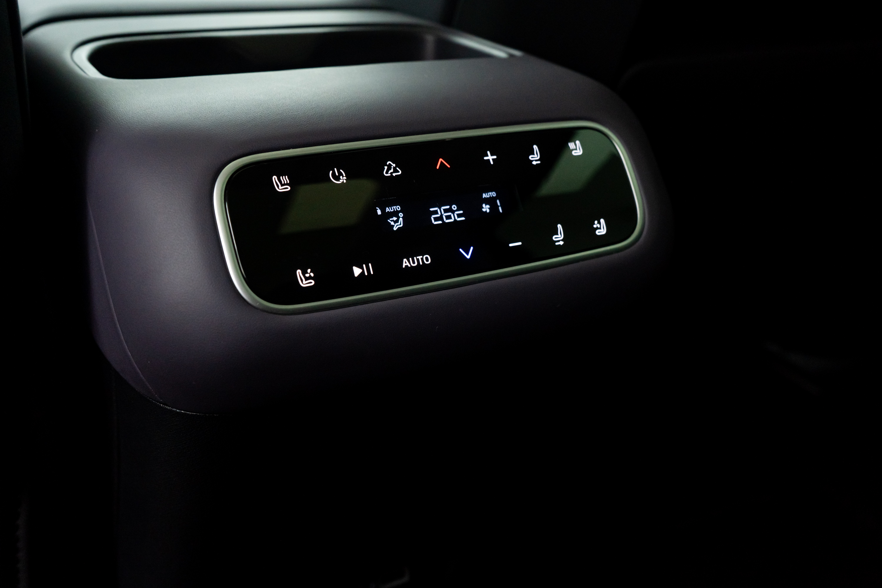 零跑汽车 零跑C16 2024 汽车图片 #24