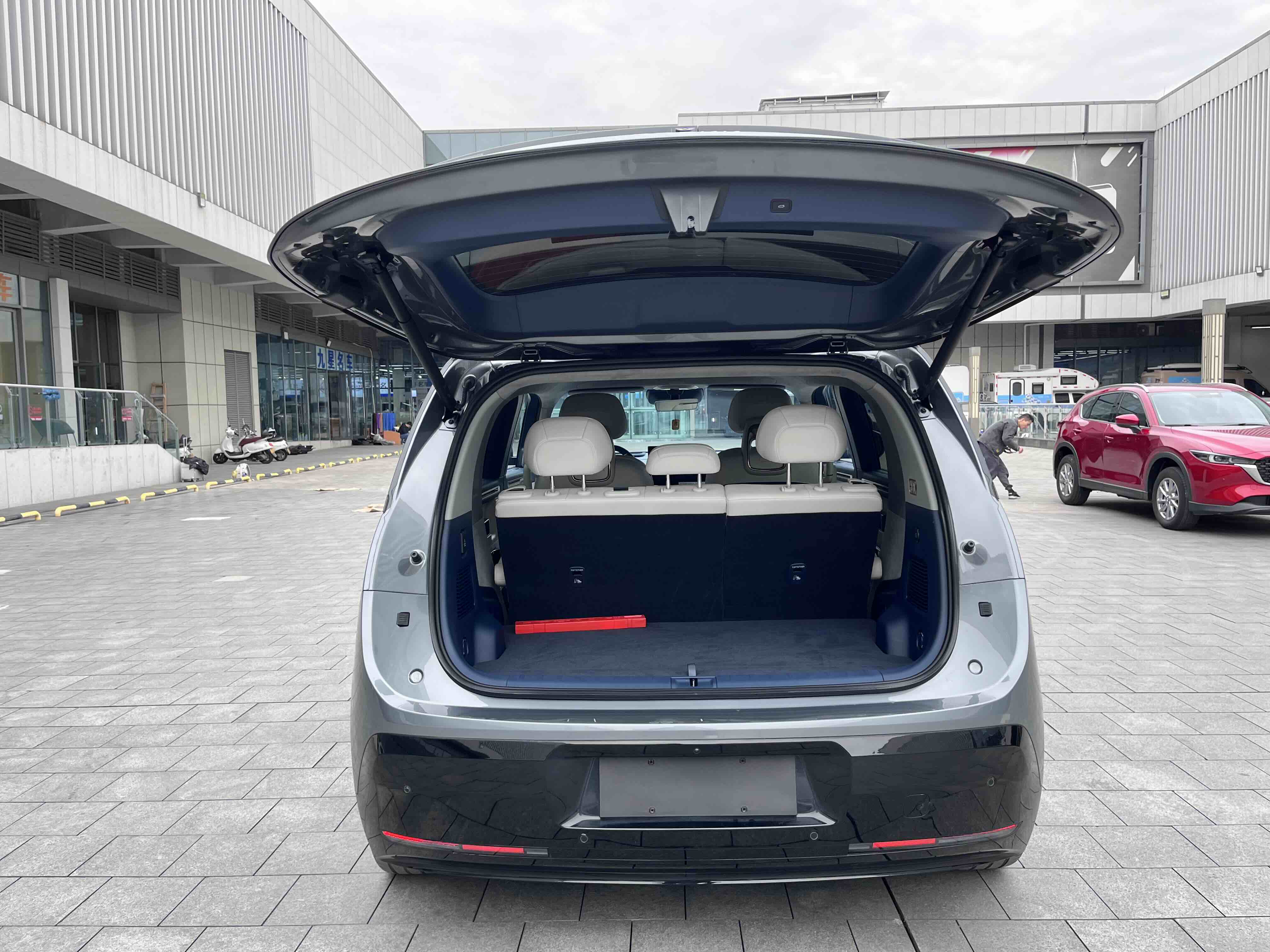 Zeekr MIX 2024 صورة سيارة #24