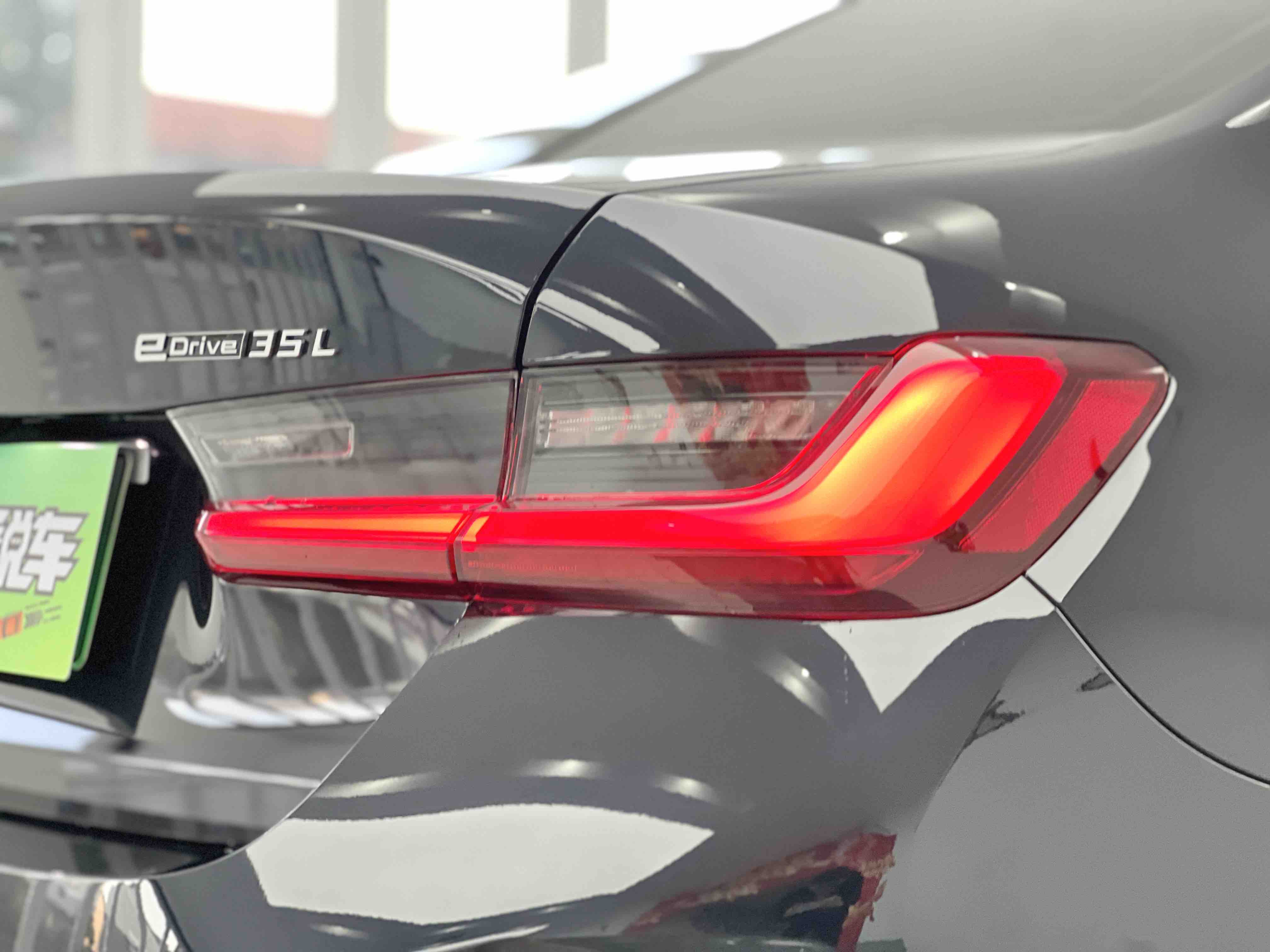 BMW i3 2024 car image #24