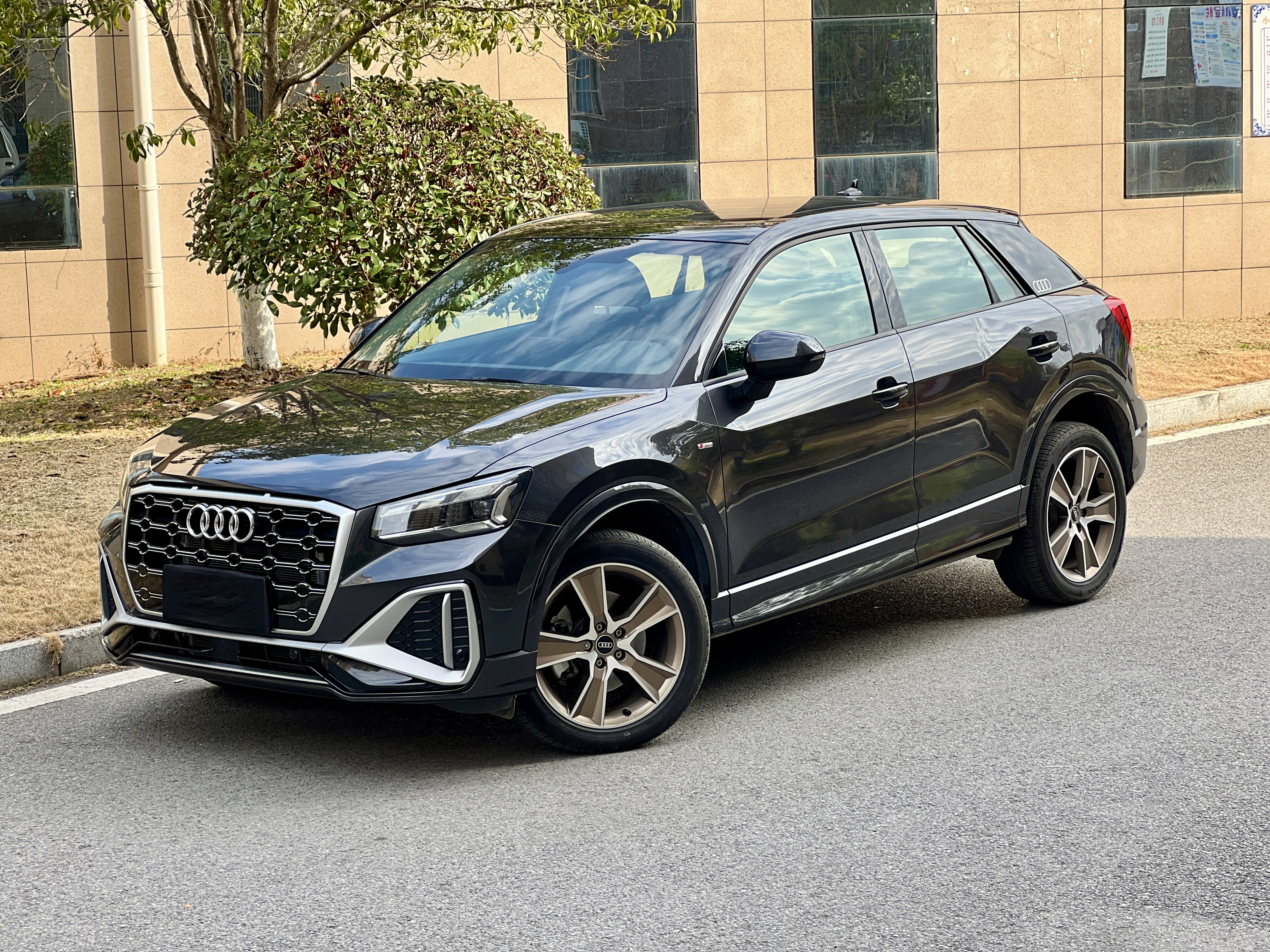 Q2L 2025 #24 Q2L 2025 car image #24